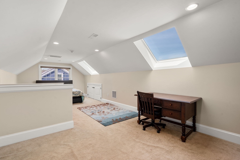 Needham, Massachusetts, 02492, United States, 5 Bedrooms Bedrooms, ,5 BathroomsBathrooms,Residential,For Sale,1850362