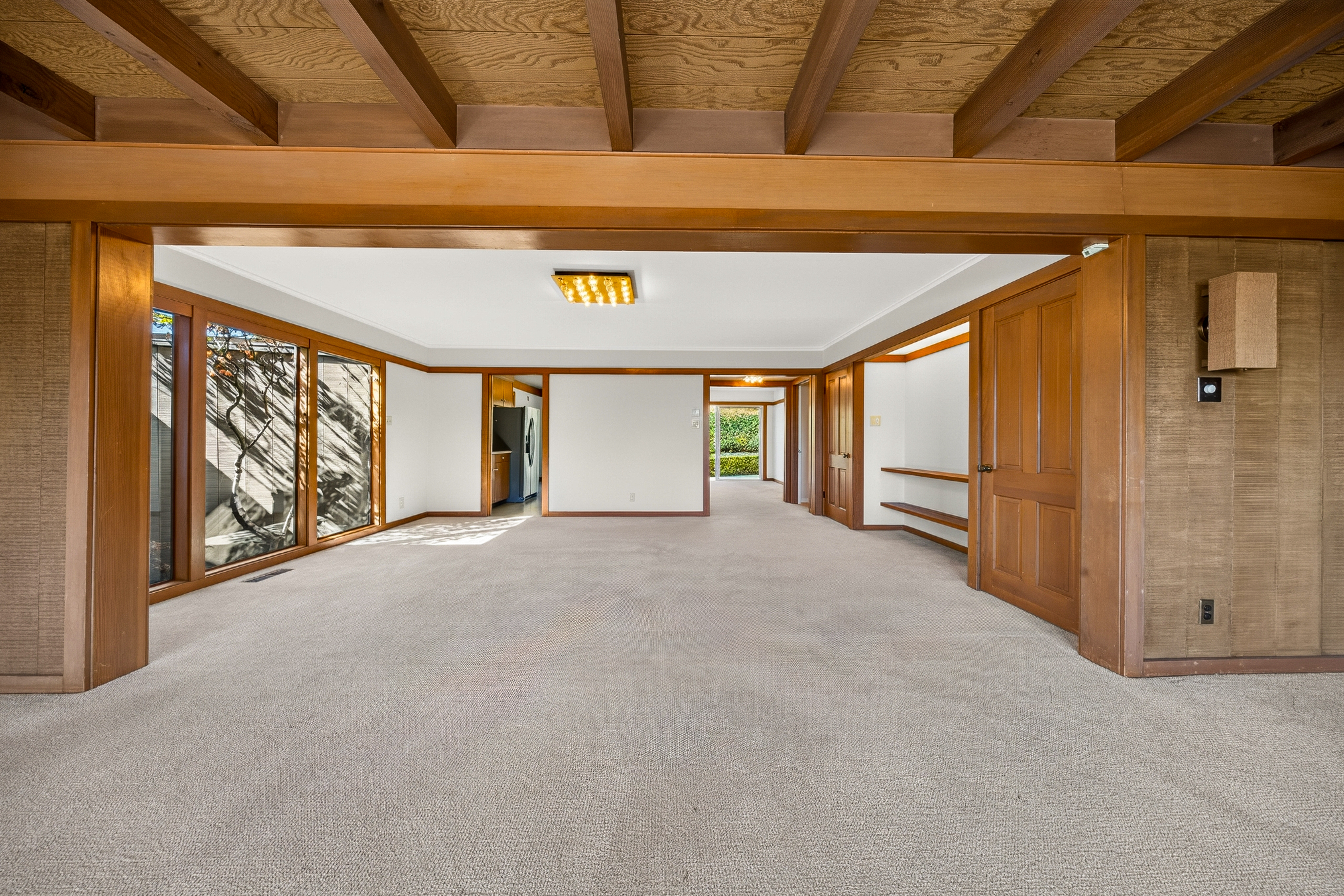  Mid-Century Character. Bay Views. A Rare Tiburon Opportunity - 物件實景