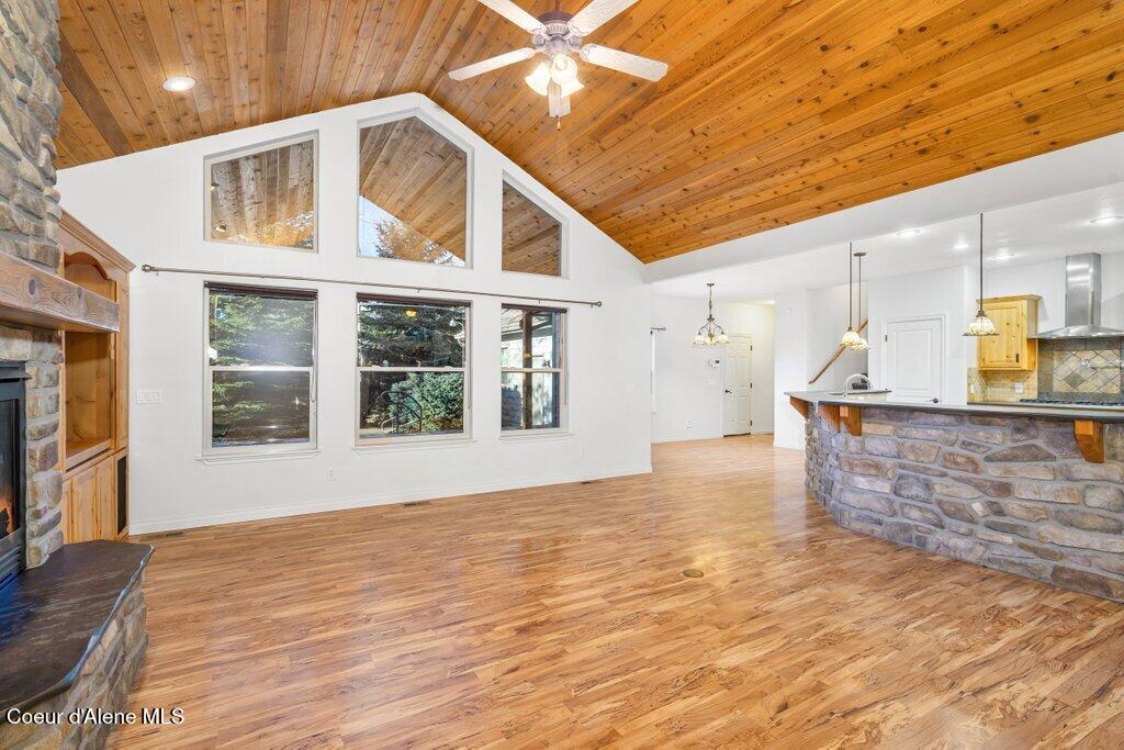 Hayden, Idaho, 83835, United States, 4 Bedrooms Bedrooms, ,Residential,For Sale,2000140