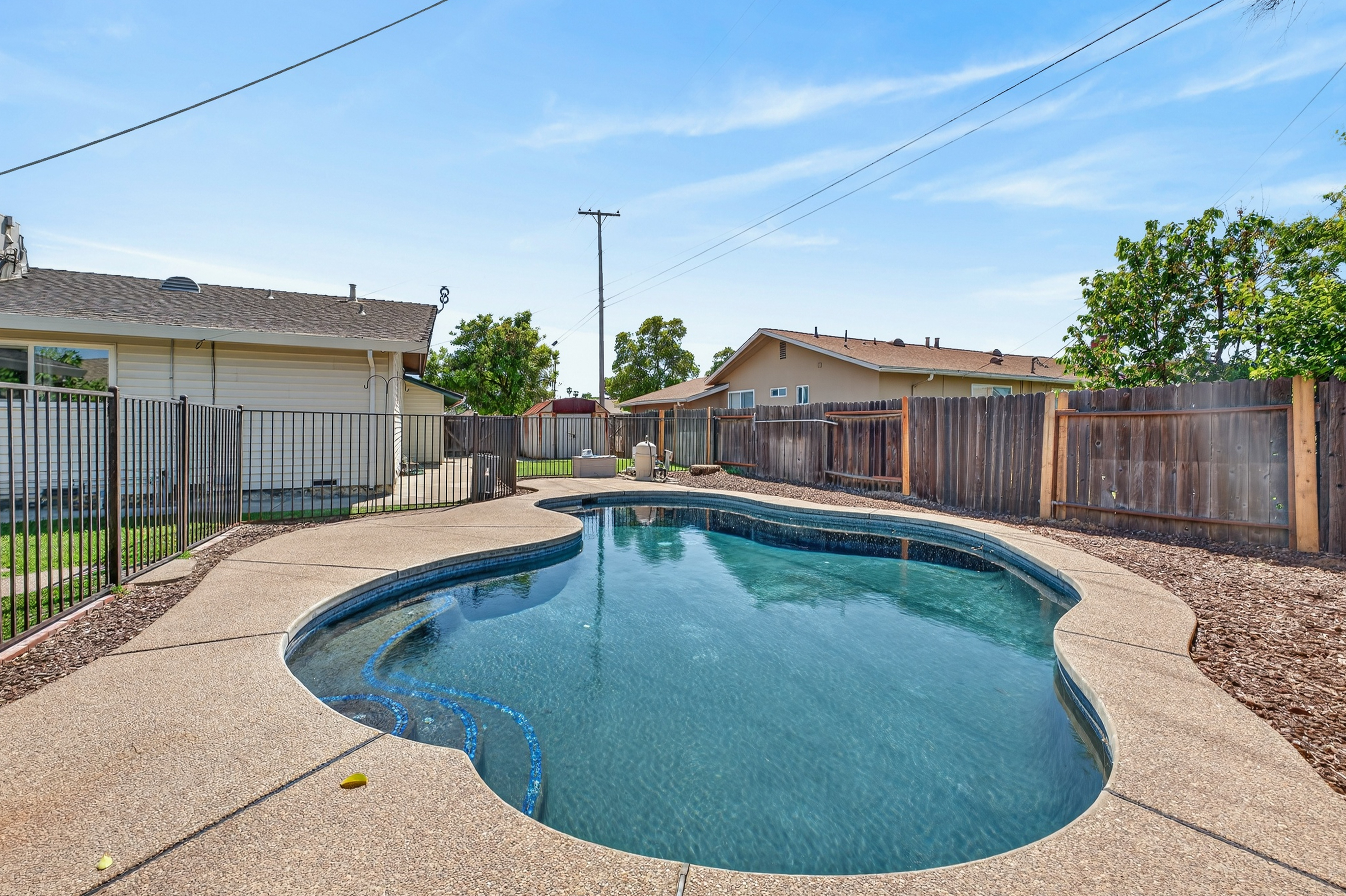  3581 Imperial Way, Sacramento, CA 95826 - 物件實景