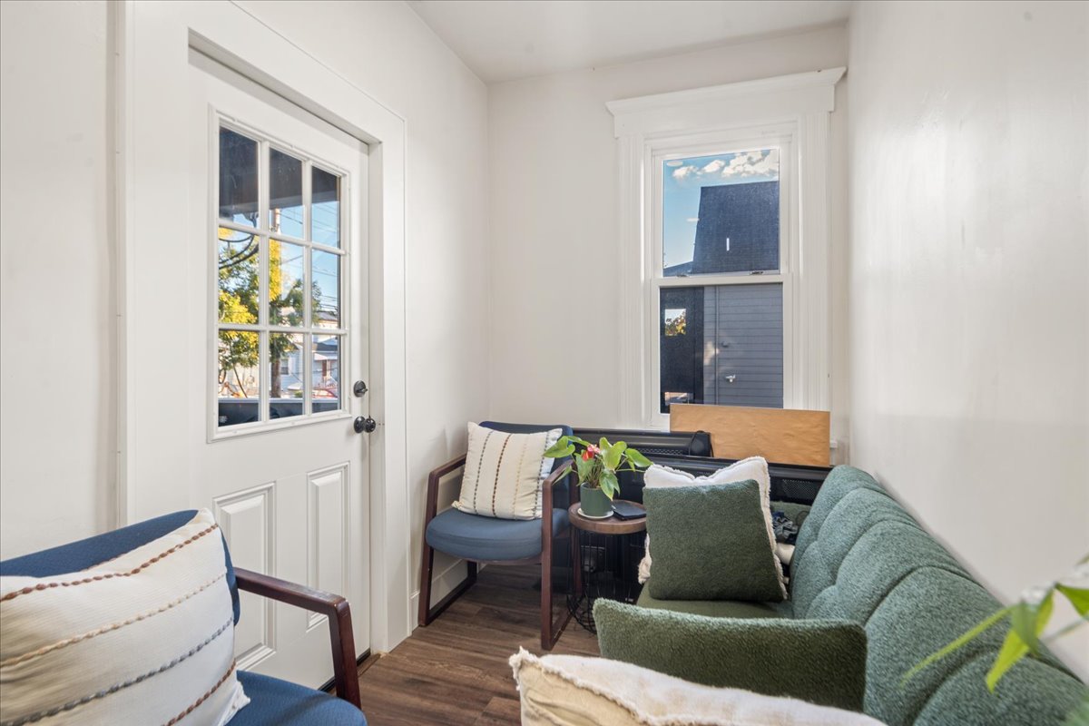 Bergen, Lodi Borough, New Jersey, 07644, United States, 6 Bedrooms Bedrooms, ,4 BathroomsBathrooms,Residential,For Sale,1977349