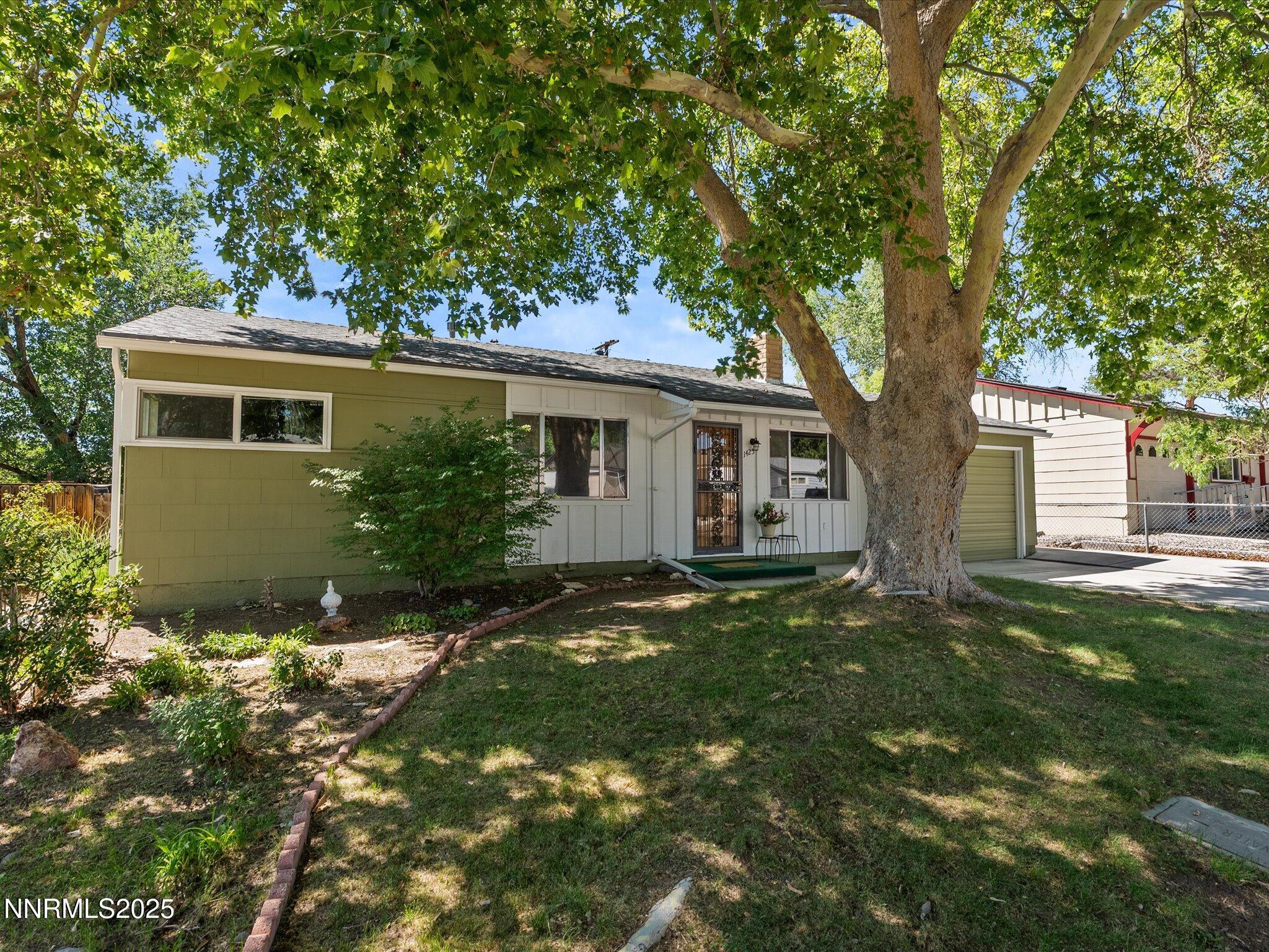 Teakwood Dr, Sparks, NV 89431 #1