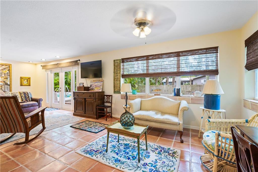 Vero Beach, Florida, 32960, United States, 3 Bedrooms Bedrooms, ,2 BathroomsBathrooms,Residential,For Sale,1989313