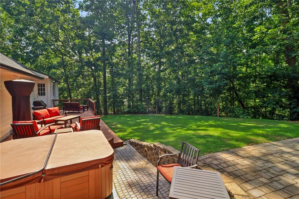 Flowery Branch, Georgia, 30542, United States, 4 Bedrooms Bedrooms, ,3 BathroomsBathrooms,Residential,For Sale,1923417