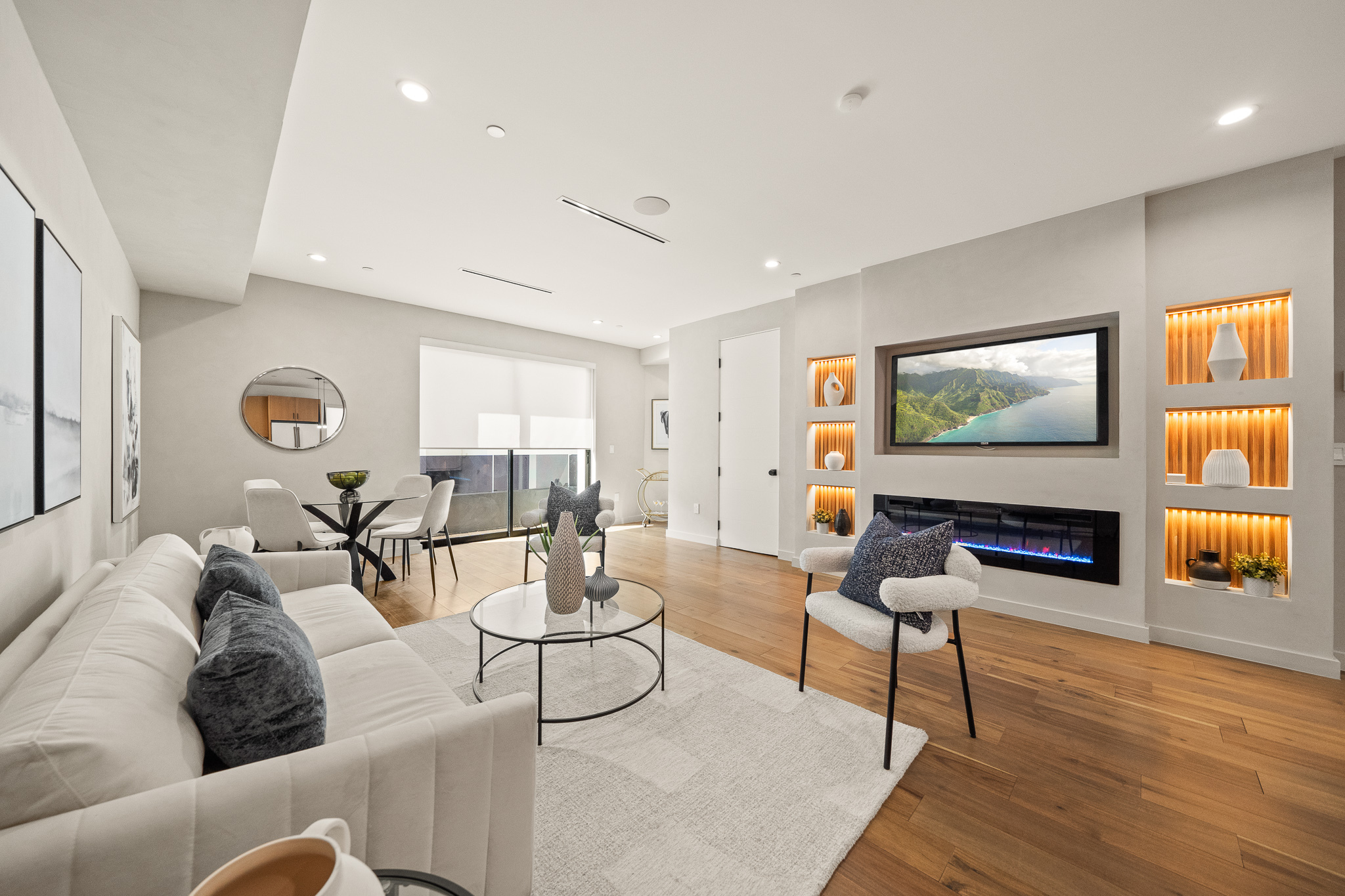  1327 N Fuller Ave - 物件實景