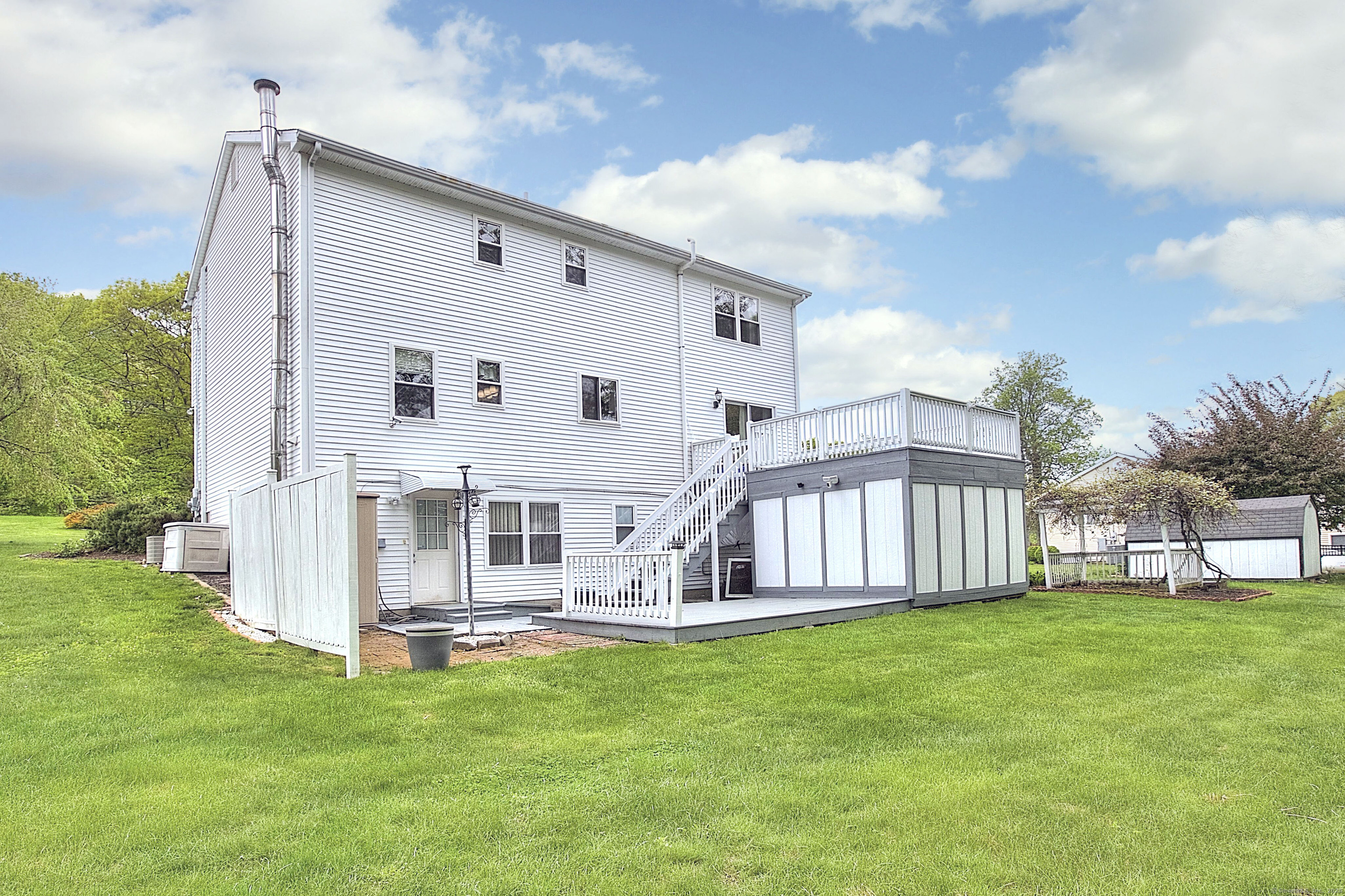Seymour, Connecticut, 06483, United States, 4 Bedrooms Bedrooms, ,4 BathroomsBathrooms,Residential,For Sale,1820200