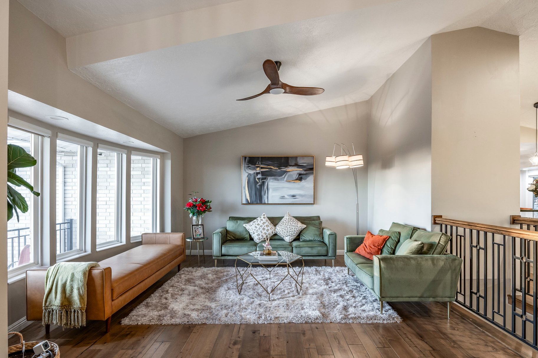  Farmington Rambler on Private Half-Acre with Incredible Views - 物件實景