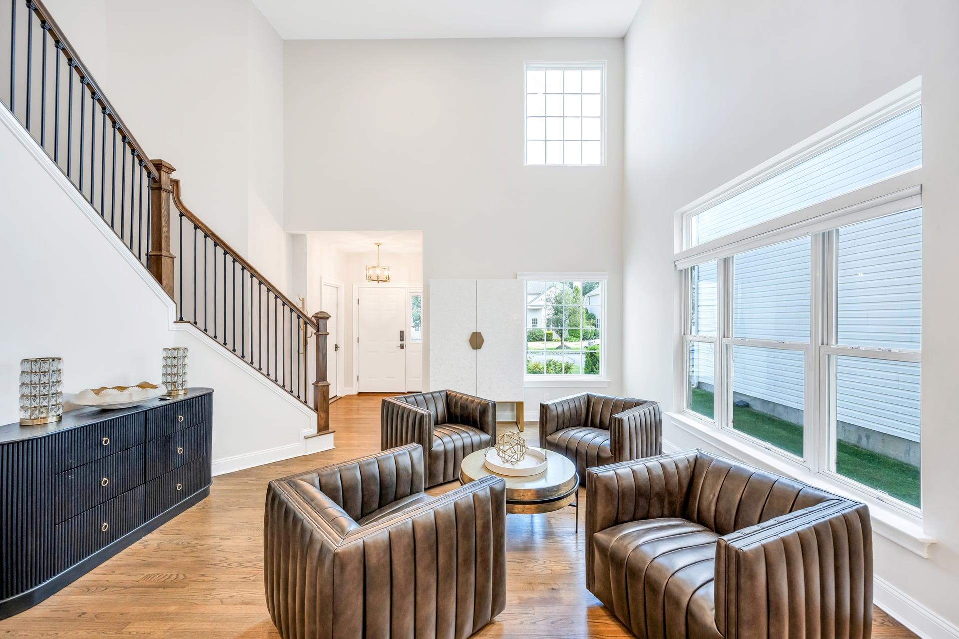 South Setauket, New York, 11720, United States, 3 Bedrooms Bedrooms, ,3 BathroomsBathrooms,Residential,For Sale,1892915