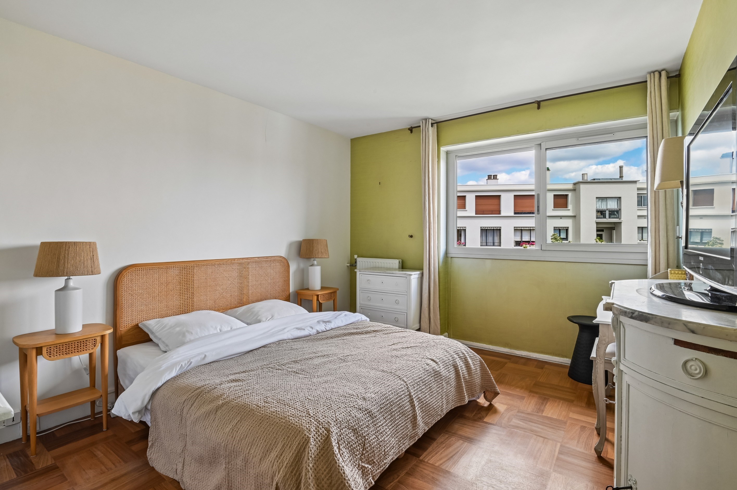  Family Apartment on a High Floor with Parking – Paris 16th Victor Hugo - 物件實景