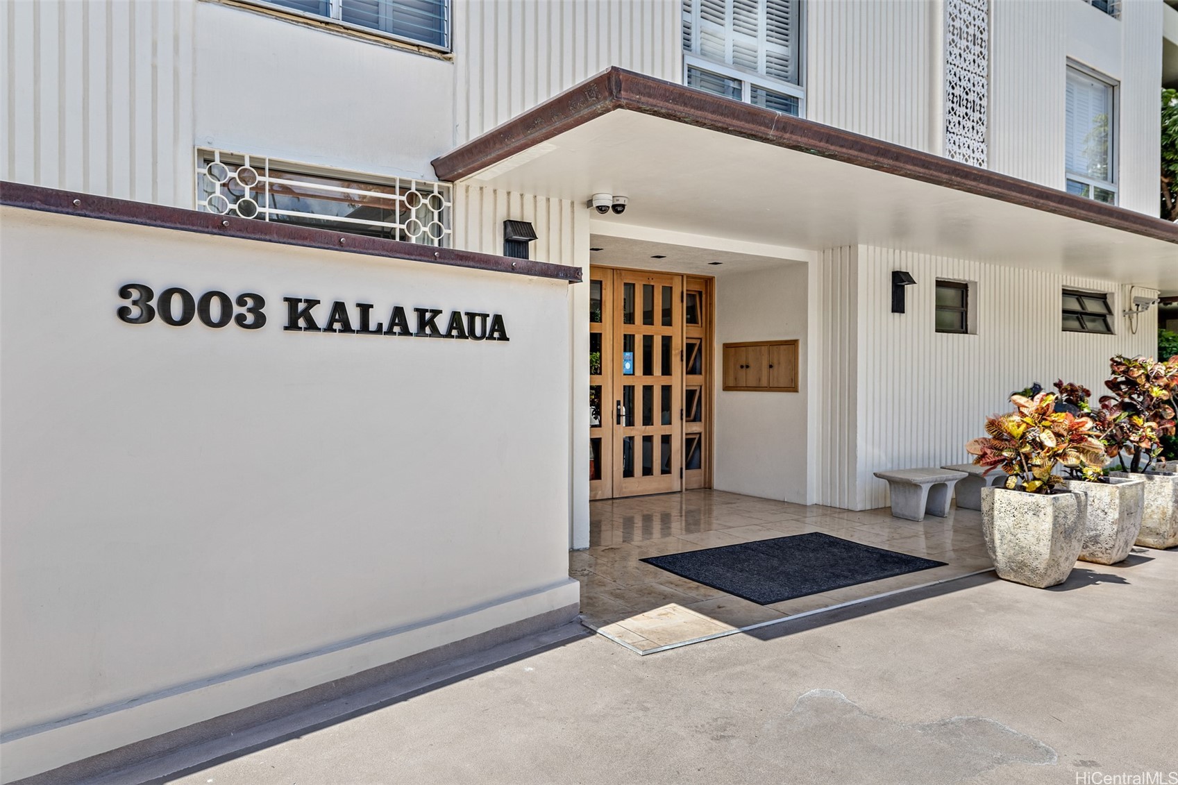 Honolulu, Hawaii, 96815, United States, 2 Bedrooms Bedrooms, ,2 BathroomsBathrooms,Residential,For Sale,1938853