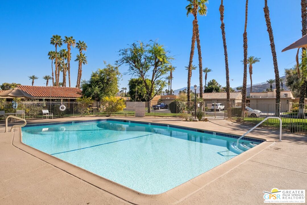 70 Majorca Dr, Rancho Mirage, California, 92270, United States, 3 Bedrooms Bedrooms, ,2 BathroomsBathrooms,Residential,For Sale,70 Majorca Dr,1609680