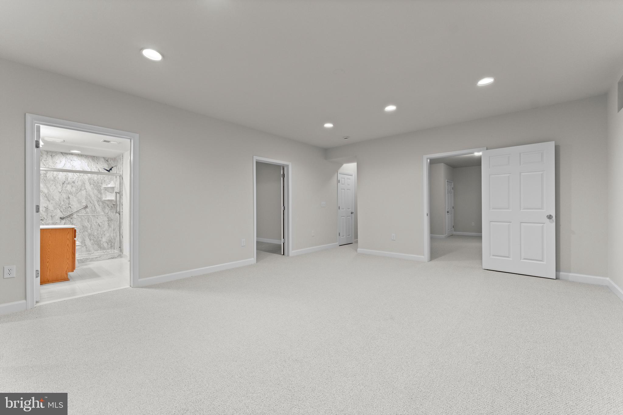 Brandy Station, Virginia, 22714, United States, 6 Bedrooms Bedrooms, ,4 BathroomsBathrooms,Residential,For Sale,2049369