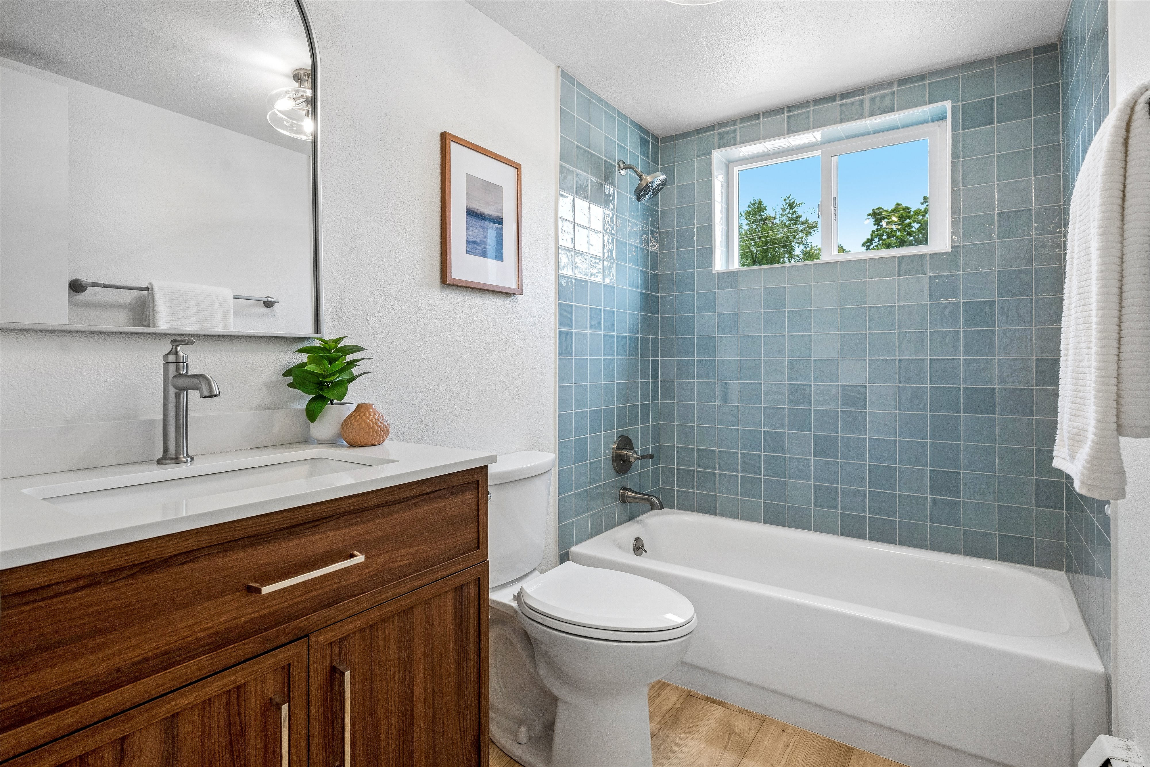  Beautifully Remodeled and Move-in Ready - 物件實景