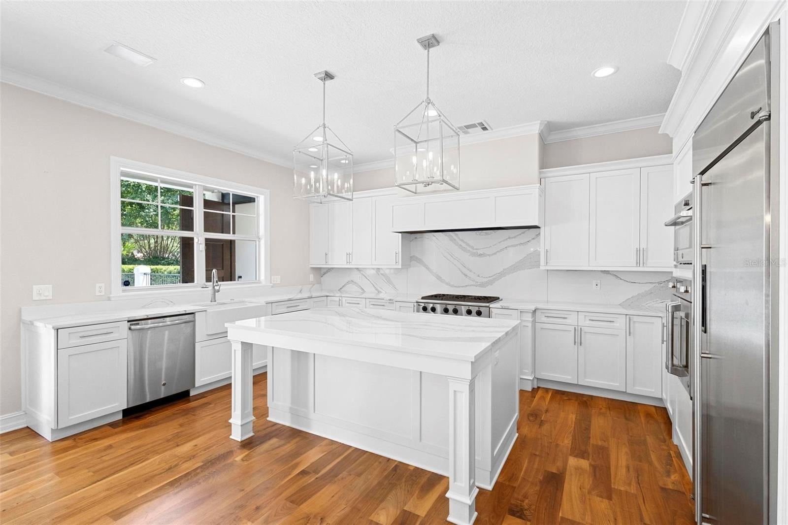 ORLANDO, Florida, 32827, United States, 3 Bedrooms Bedrooms, ,5 BathroomsBathrooms,Residential,For Sale,1825170