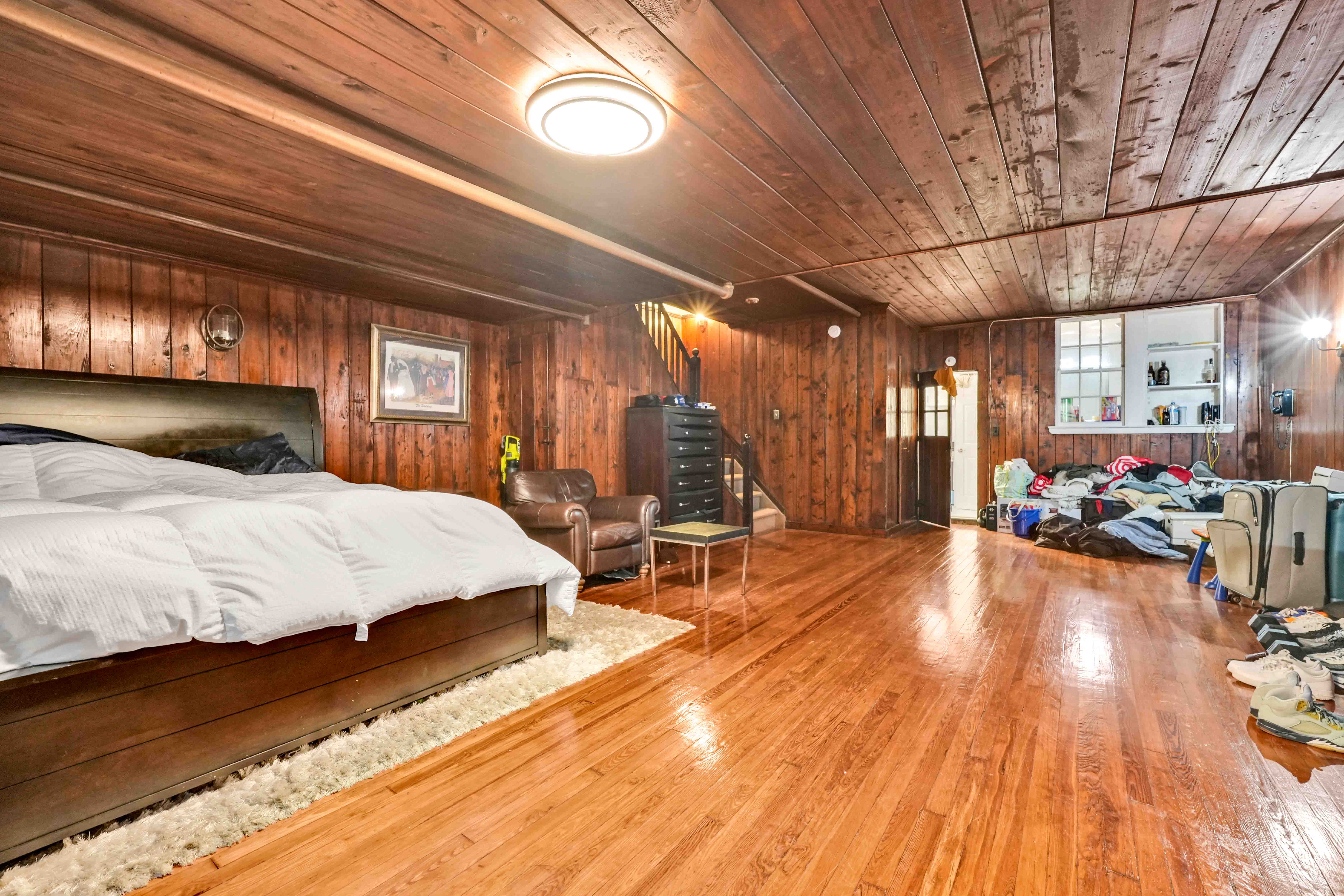 Laurelton, New York, 11413, United States, 3 Bedrooms Bedrooms, ,4 BathroomsBathrooms,Residential,For Sale,1944975