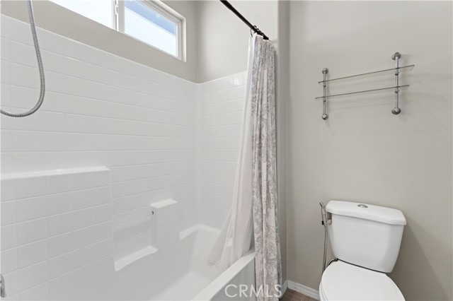 Murrieta, California, 92563, United States, 5 Bedrooms Bedrooms, ,3 BathroomsBathrooms,Residential,For Sale,2025451