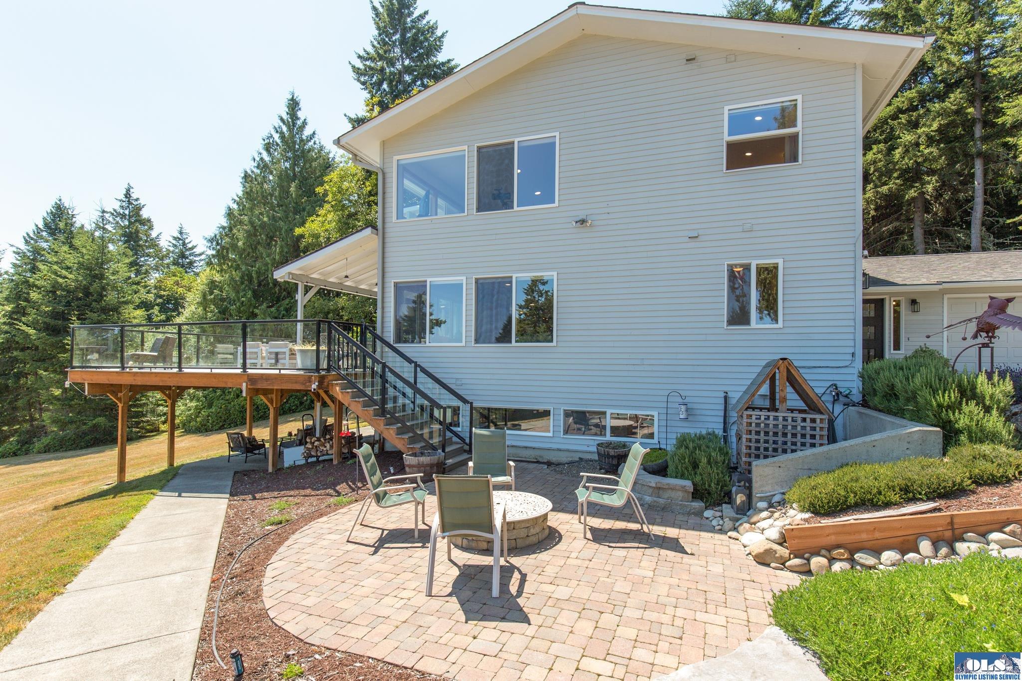 Port Angeles, Washington, 98363, United States, 4 Bedrooms Bedrooms, ,5 BathroomsBathrooms,Residential,For Sale,1905909