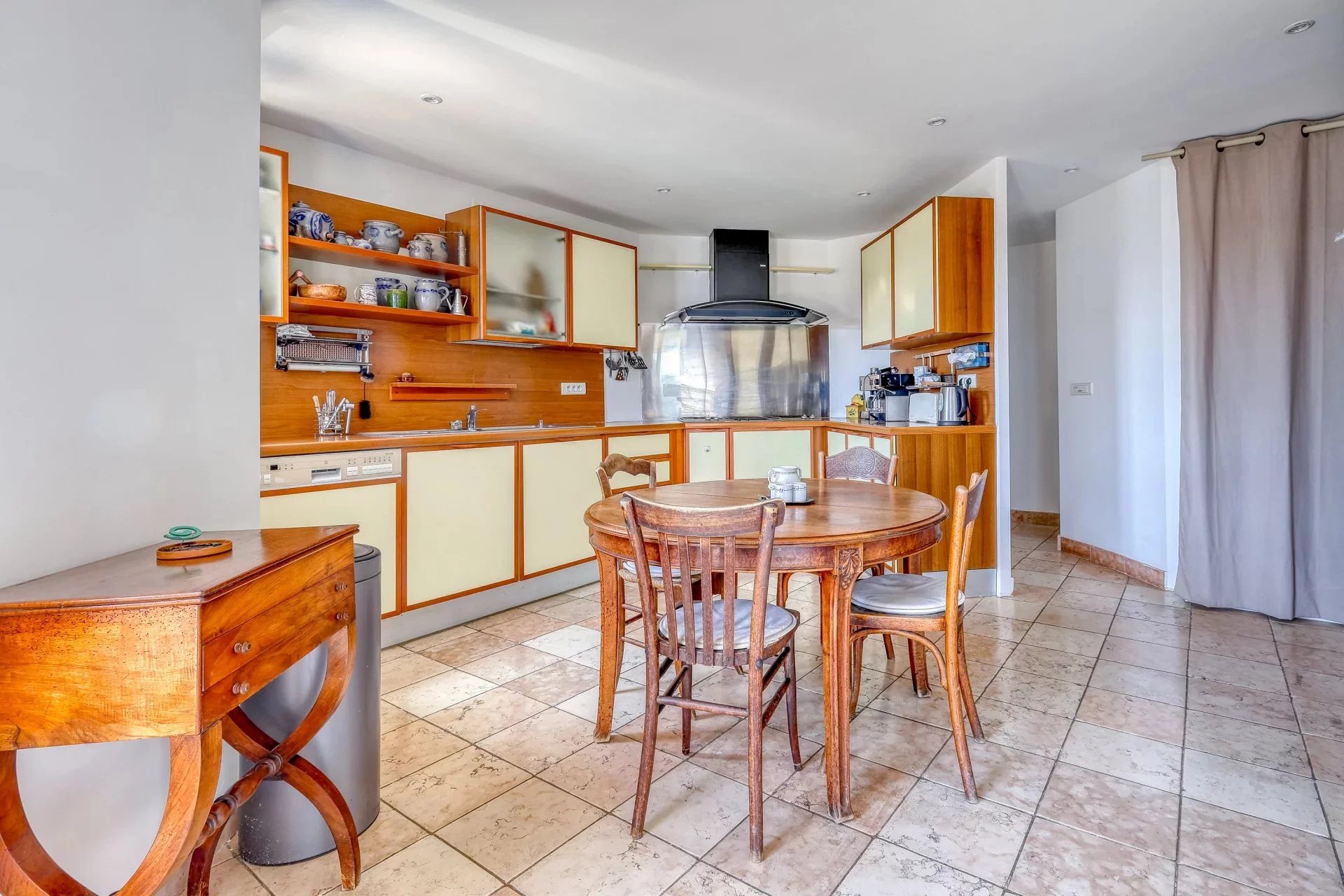 Rayol-Canadel-sur-Mer, Provence-Alpes-Côte d’Azur, 83820, FR, 6 Bedrooms Bedrooms, ,5 BathroomsBathrooms,Residential,For Sale,1827681