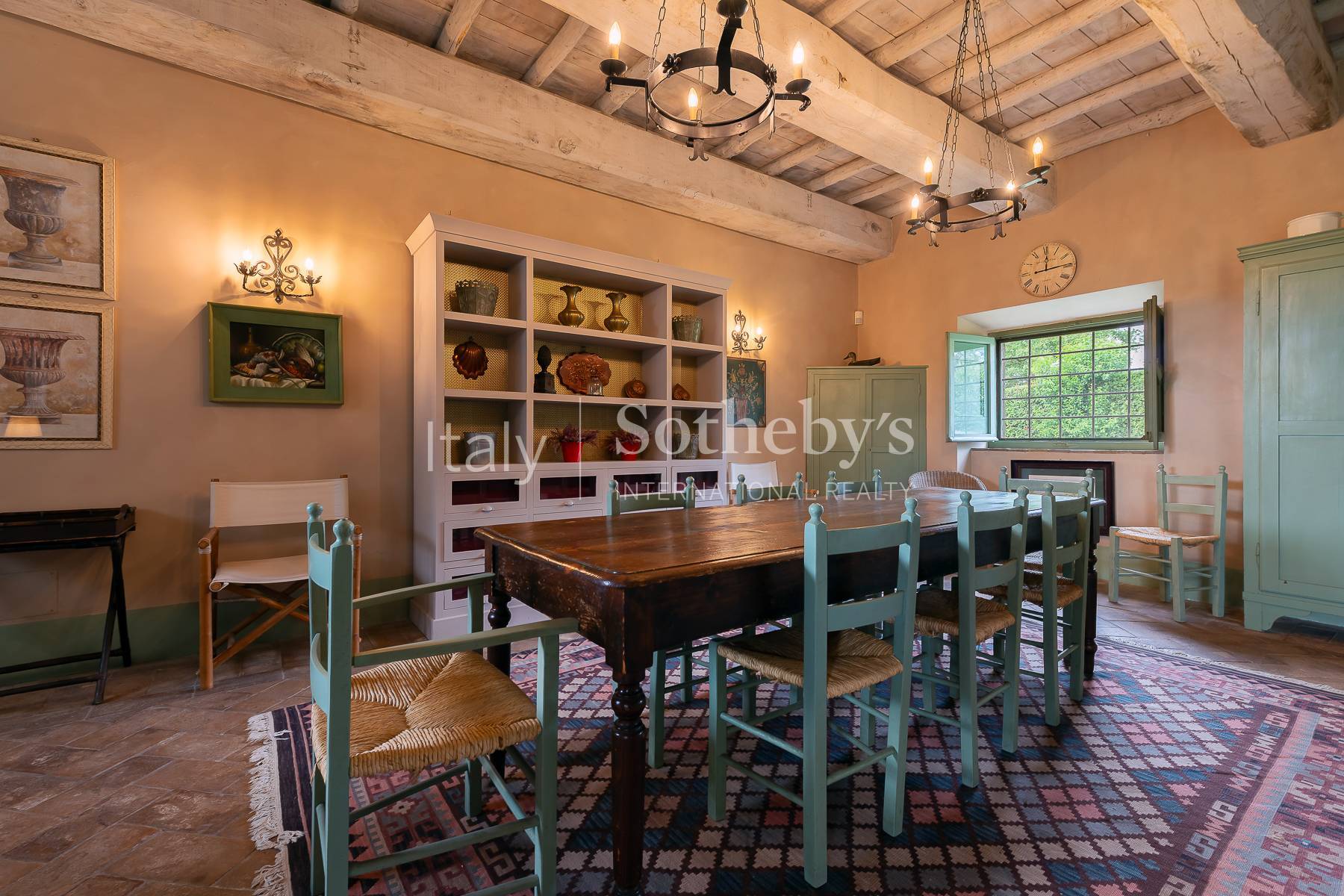  A charming retreat nestled in the woods - 物件實景