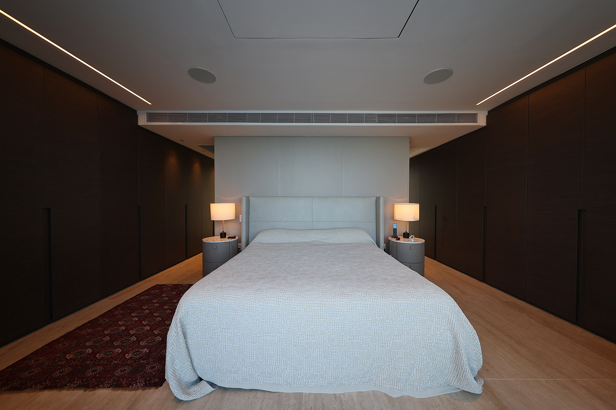  Uninterrupted Ocean Views in a One-of-a-Kind Penthouse in Leblon - 物件實景