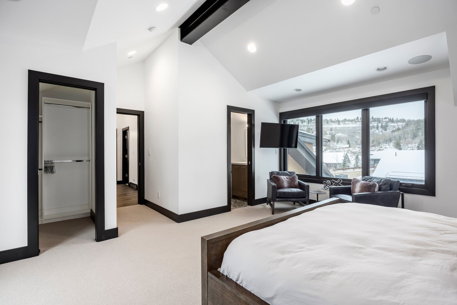 Luxury 5-Bedroom Old Town Home steps from Quit ’N Time Run - 物件實景