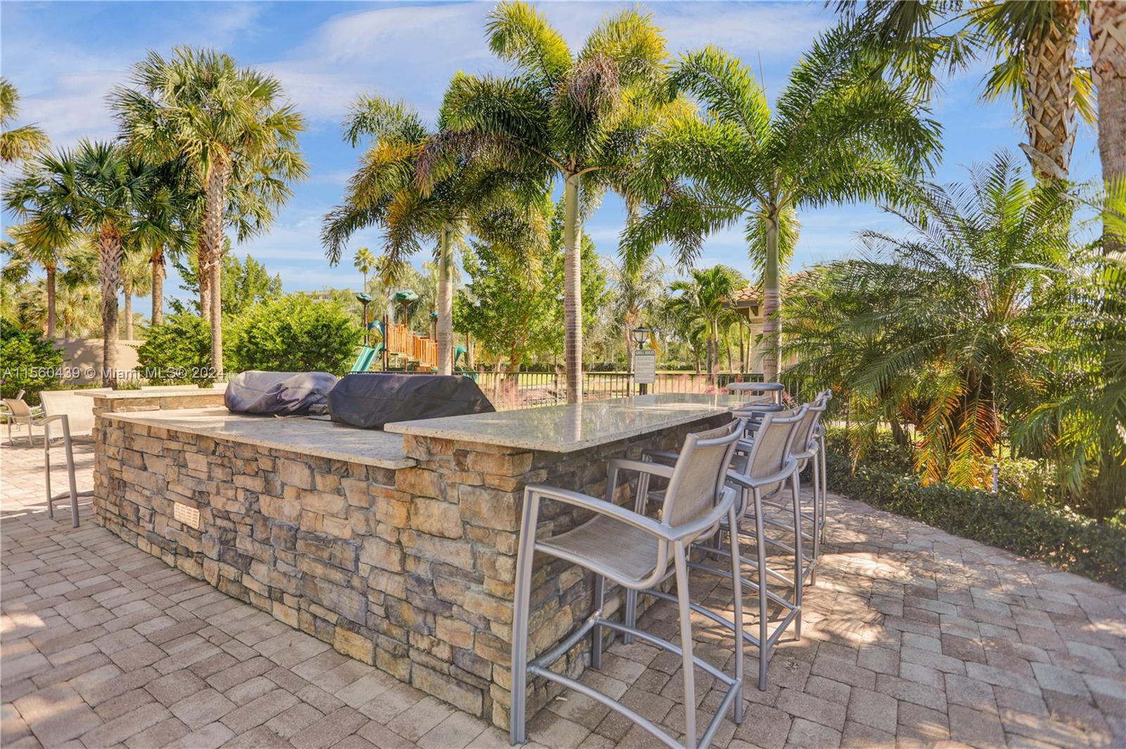 4334 Large Leaf Ln, Hollywood, Florida, 33021, United States, 6 Bedrooms Bedrooms, ,4 BathroomsBathrooms,Residential,For Sale,4334 Large Leaf Ln,1500872