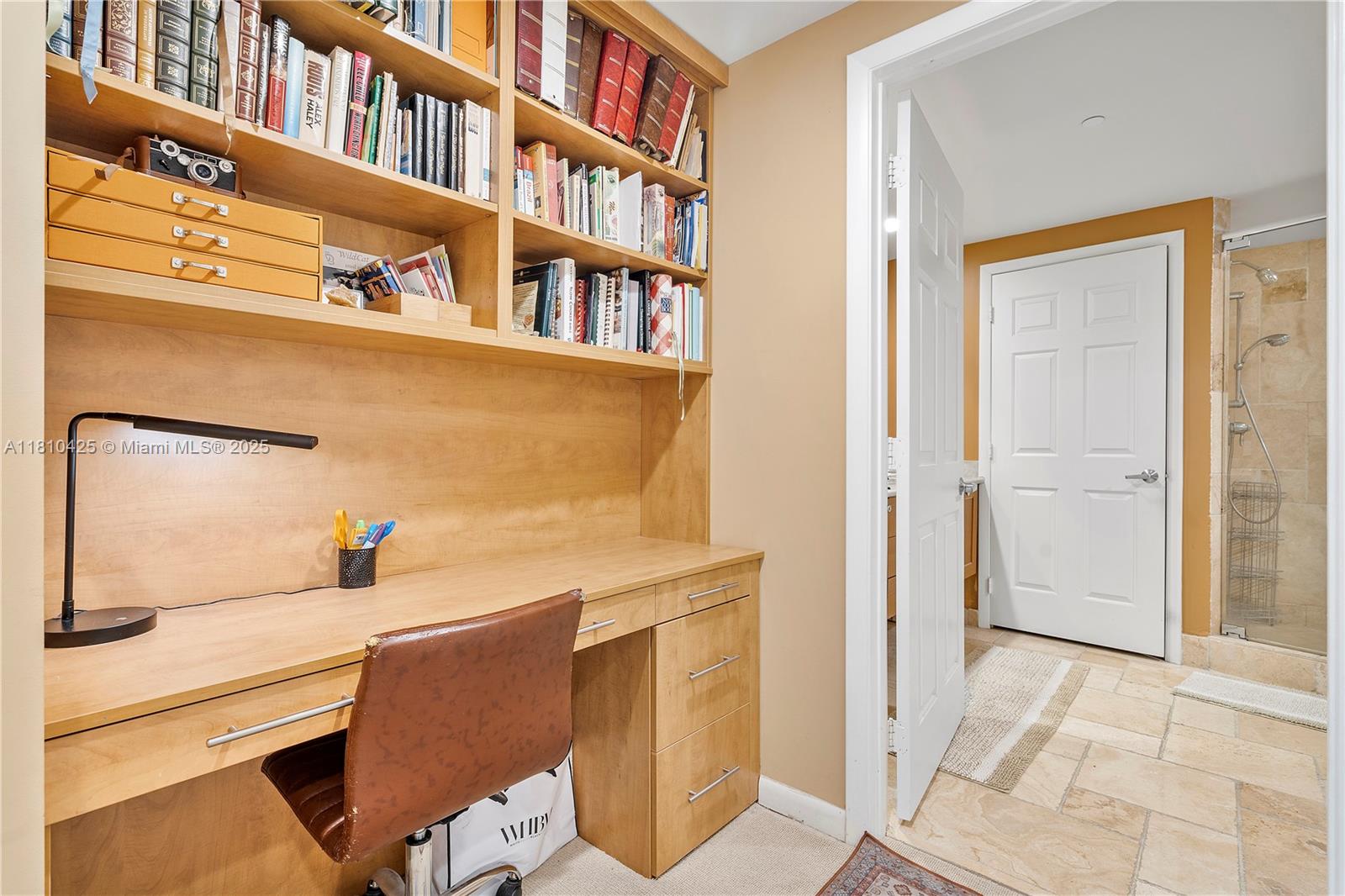 Fort Lauderdale, Florida, 33316, United States, 1 Bedroom Bedrooms, ,2 BathroomsBathrooms,Residential,For Sale,1838693