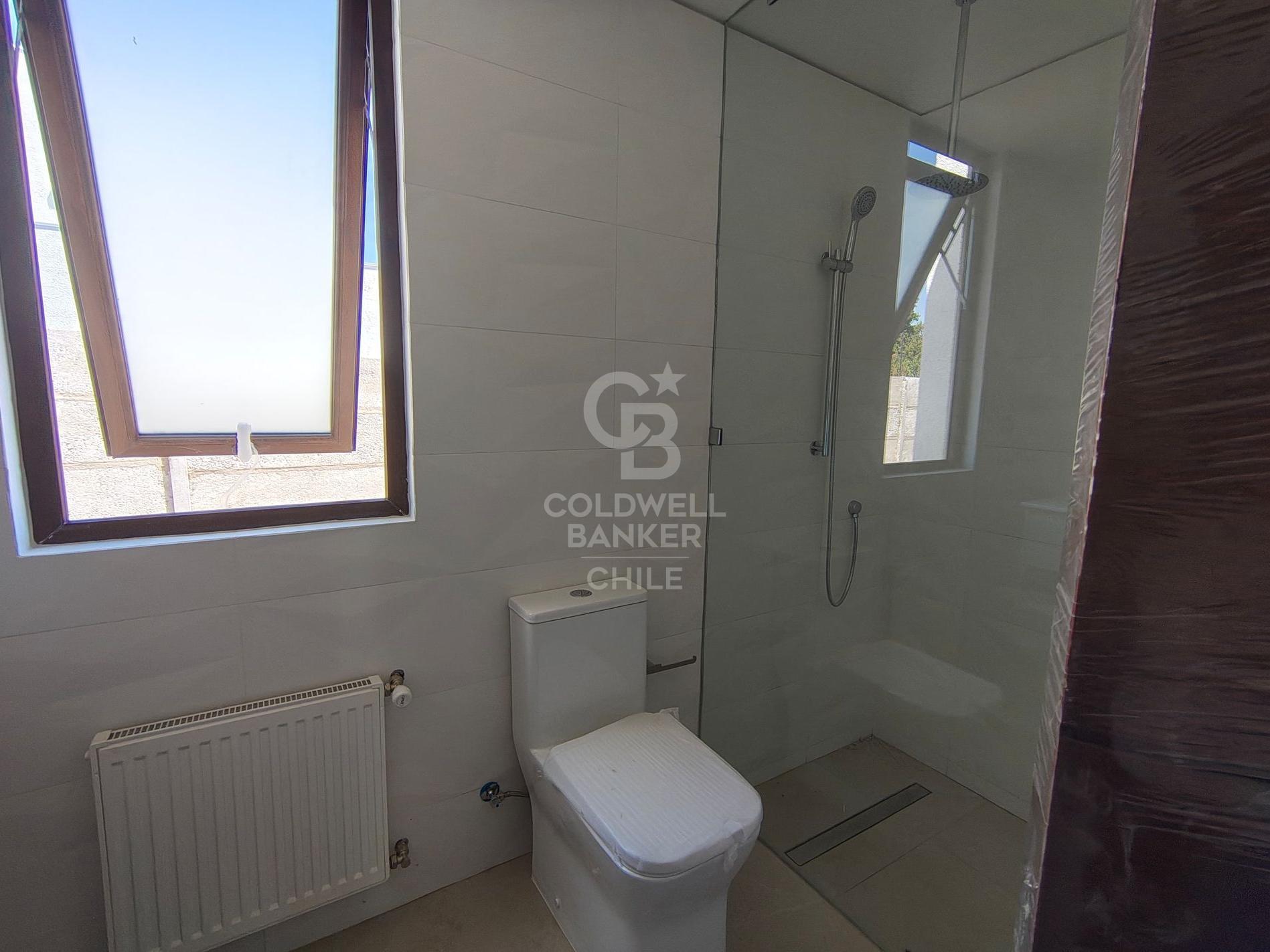 Colina, Chile, 4 Bedrooms Bedrooms, ,3 BathroomsBathrooms,Residential,For Sale,1994931