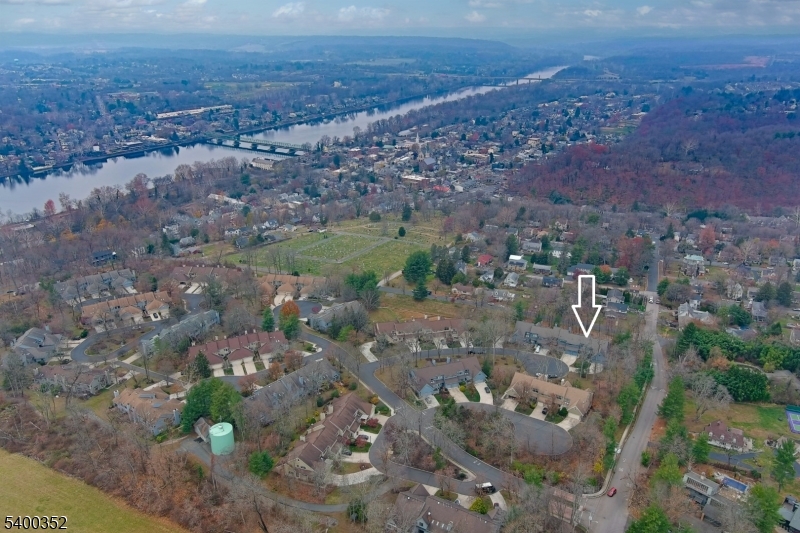 Lambertville City, New Jersey, 08530, United States, 3 Bedrooms Bedrooms, ,3 BathroomsBathrooms,Residential,For Sale,2002902