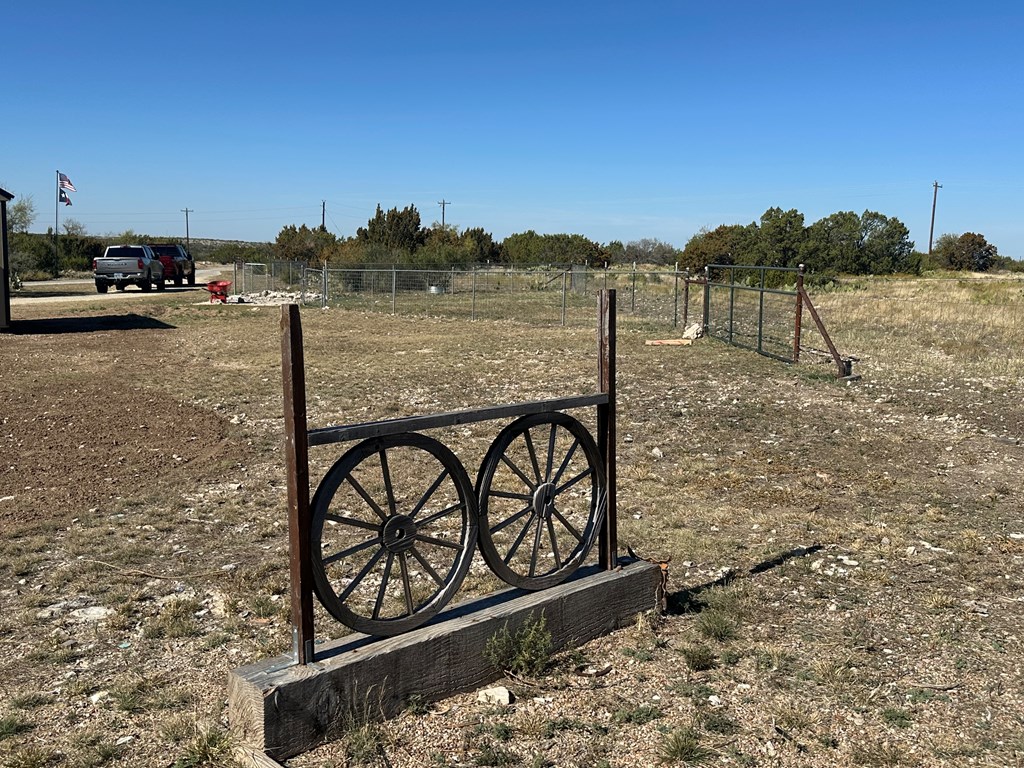 Christoval, Texas, 76935, United States, 3 Bedrooms Bedrooms, ,2 BathroomsBathrooms,Residential,For Sale,1993444