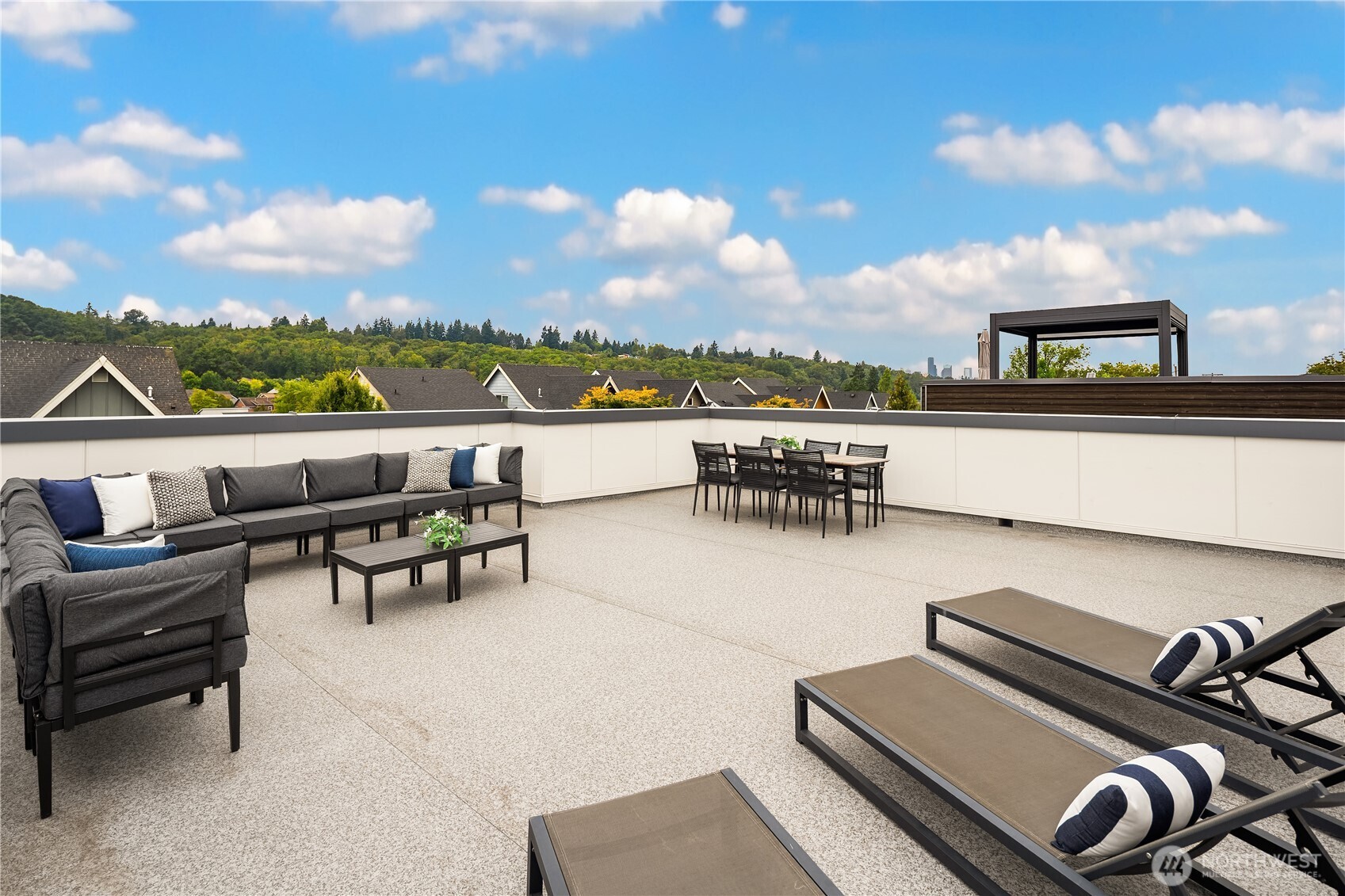Seattle, Washington, 98108, United States, 3 Bedrooms Bedrooms, ,3 BathroomsBathrooms,Residential,For Sale,1947115