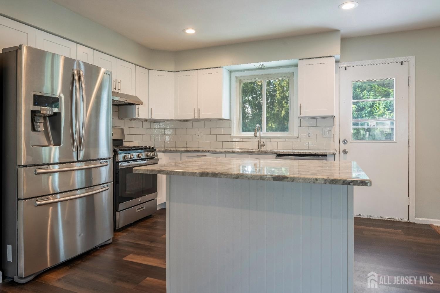 Edison, New Jersey, 08817, United States, 4 Bedrooms Bedrooms, ,2 BathroomsBathrooms,Residential,For Sale,1900843