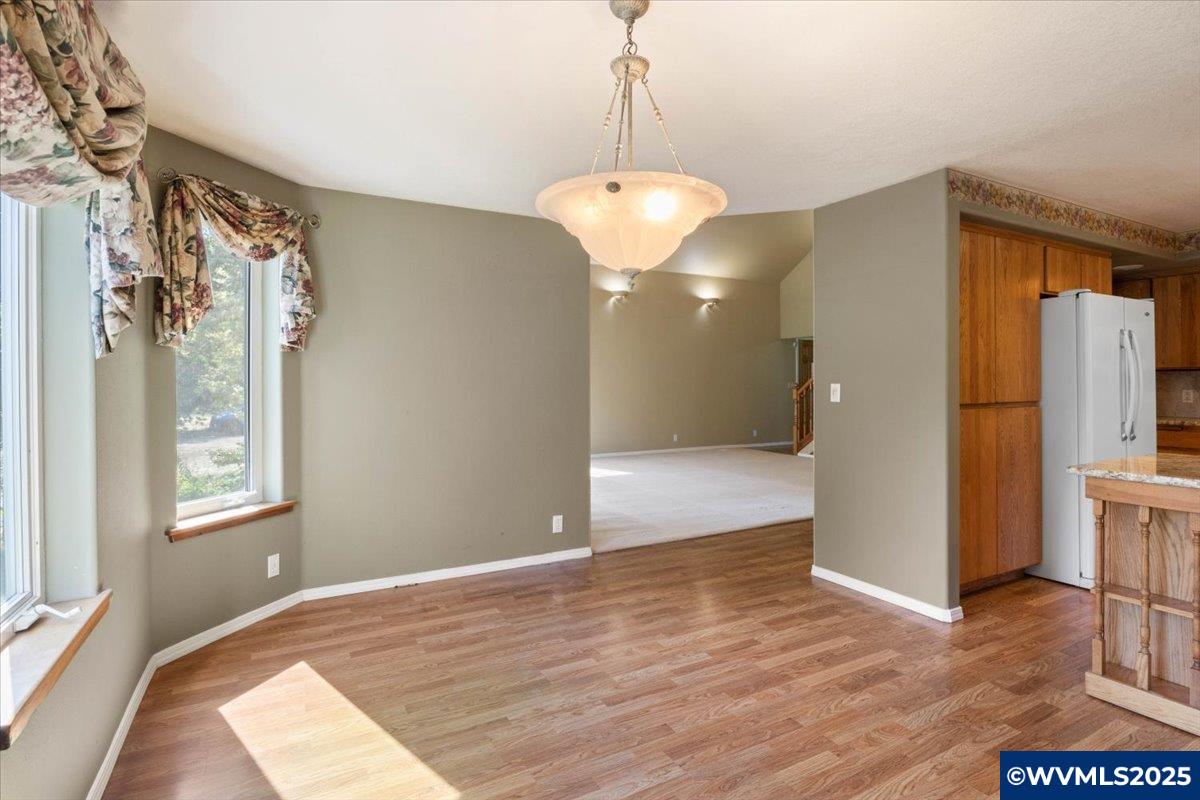 Lebanon, Oregon, 97355, United States, 3 Bedrooms Bedrooms, ,2 BathroomsBathrooms,Residential,For Sale,1991965