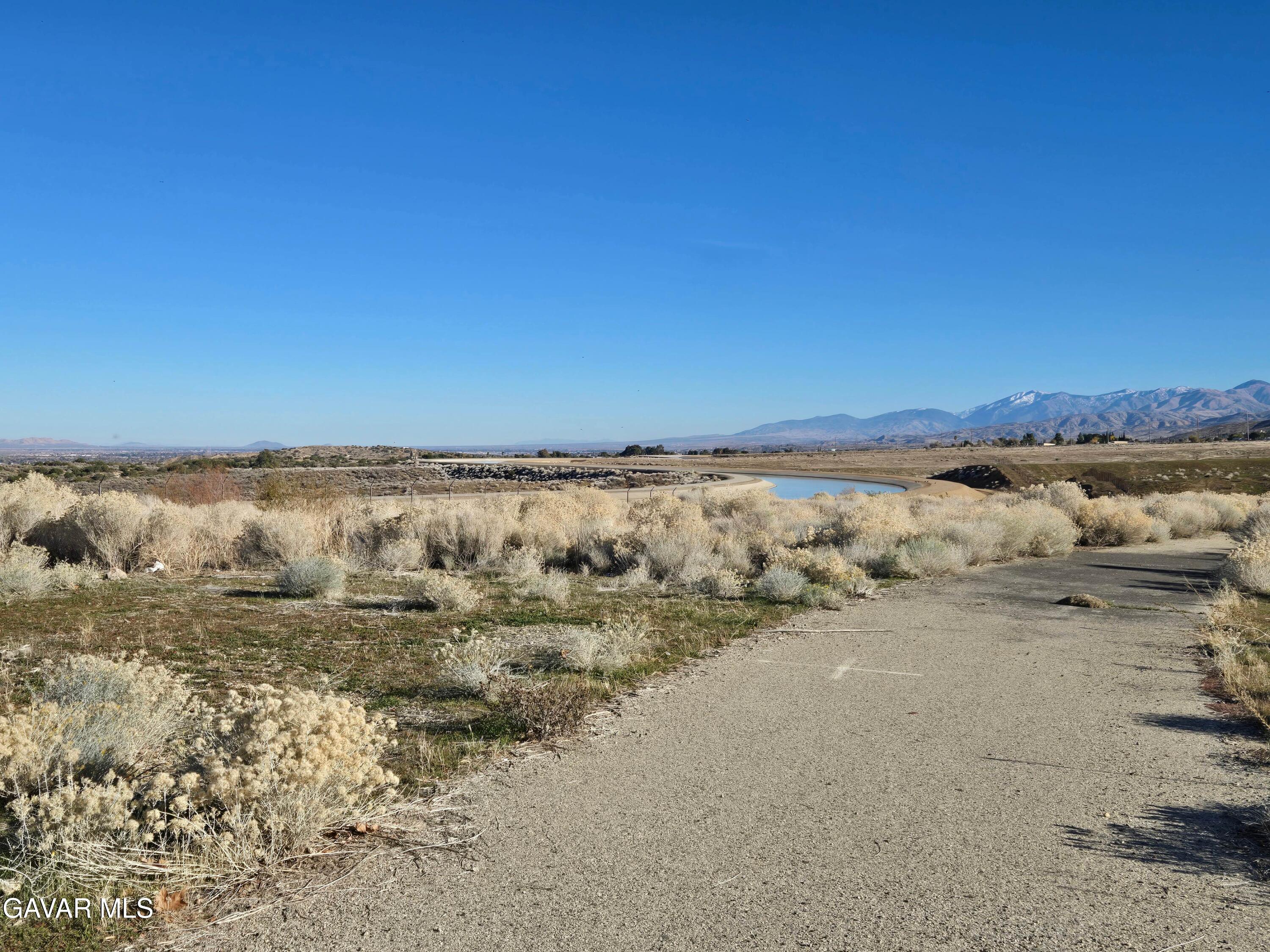 Palmdale, California, 93551, United States, 5 Bedrooms Bedrooms, ,4 BathroomsBathrooms,Residential,For Sale,2002512