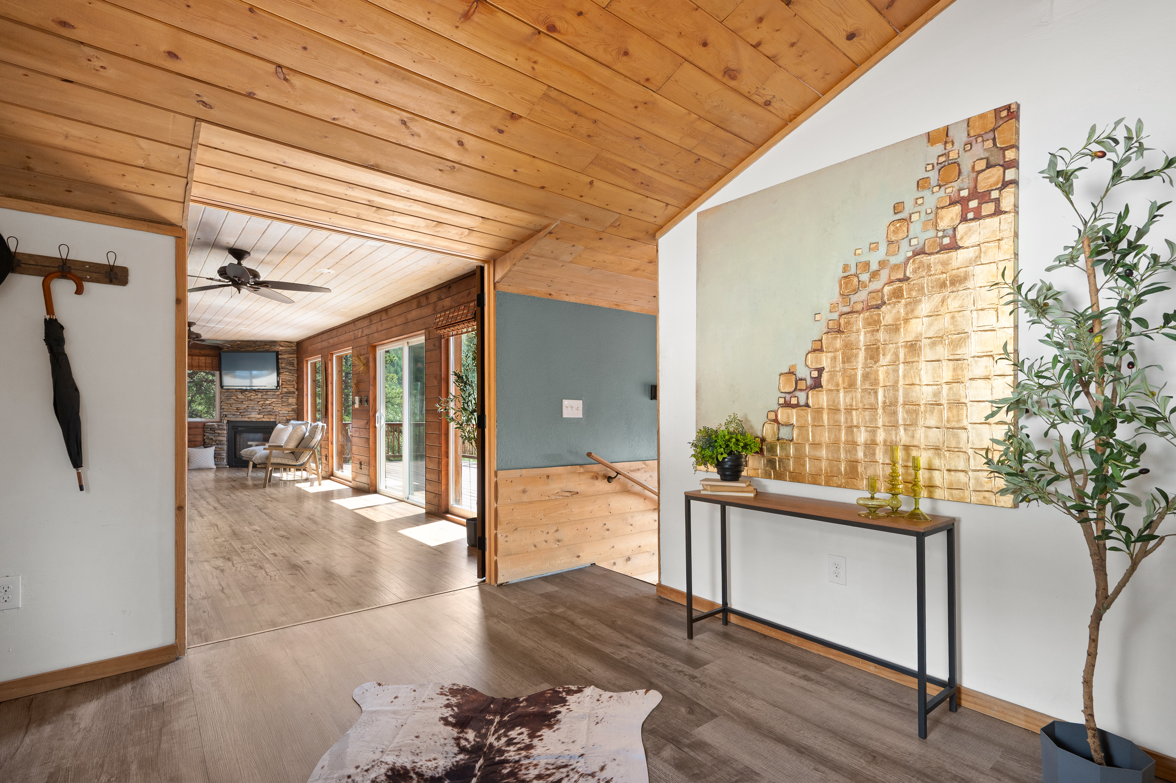  Million Dollar Views on this Beautifully Updated Mountain Retreat on 2.89 Acres - 物件實景