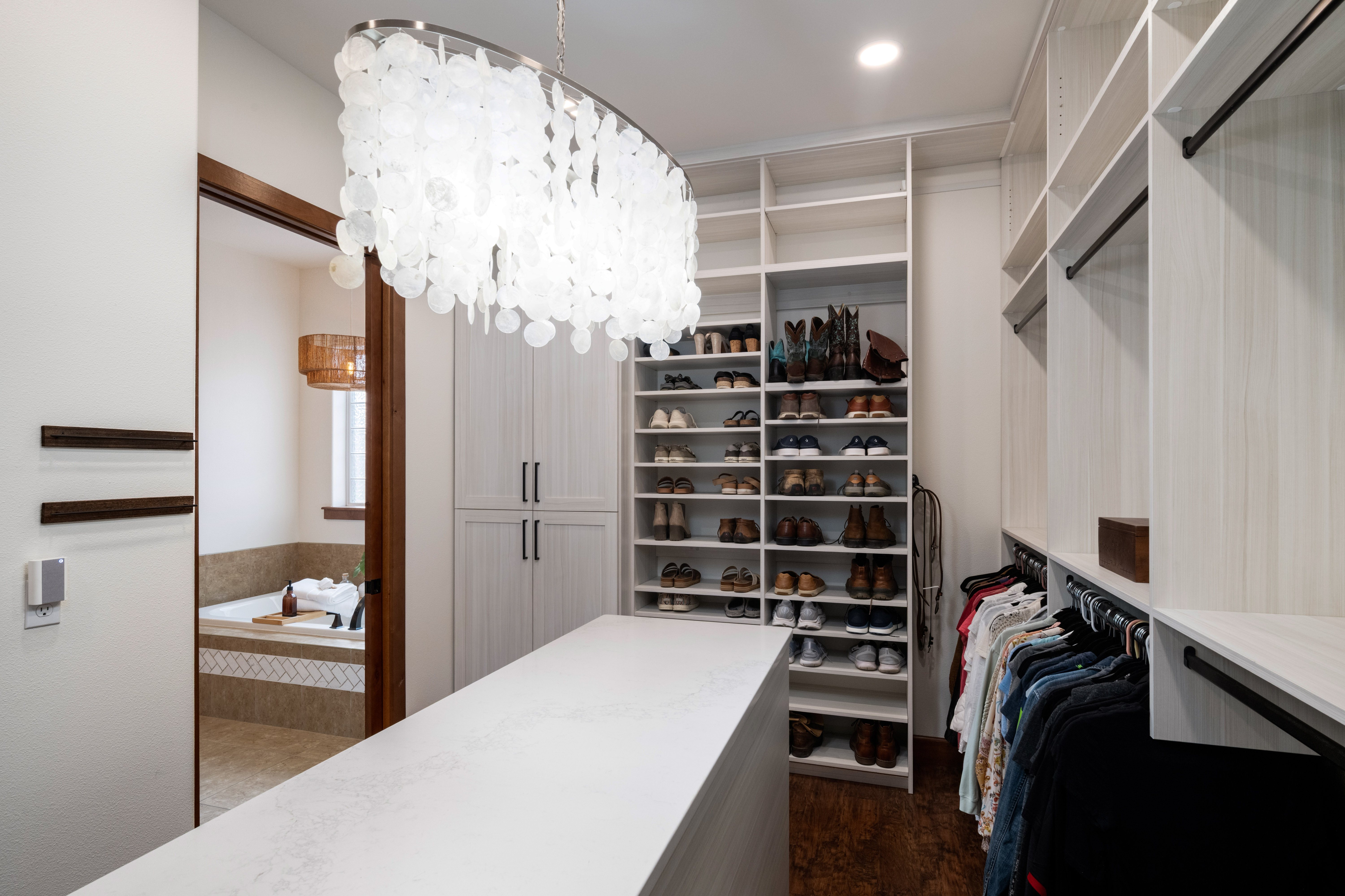  Elevated Luxury & Pure Comfort - 物件實景