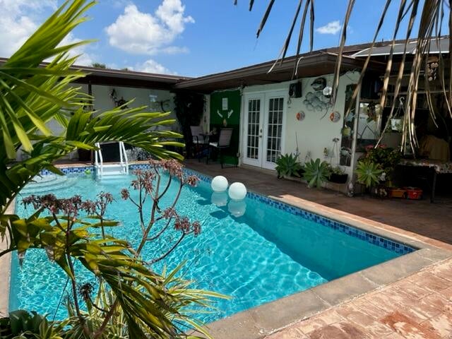 Miami Gardens, Florida, 33169, United States, 3 Bedrooms Bedrooms, ,2 BathroomsBathrooms,Residential,For Sale,1976968