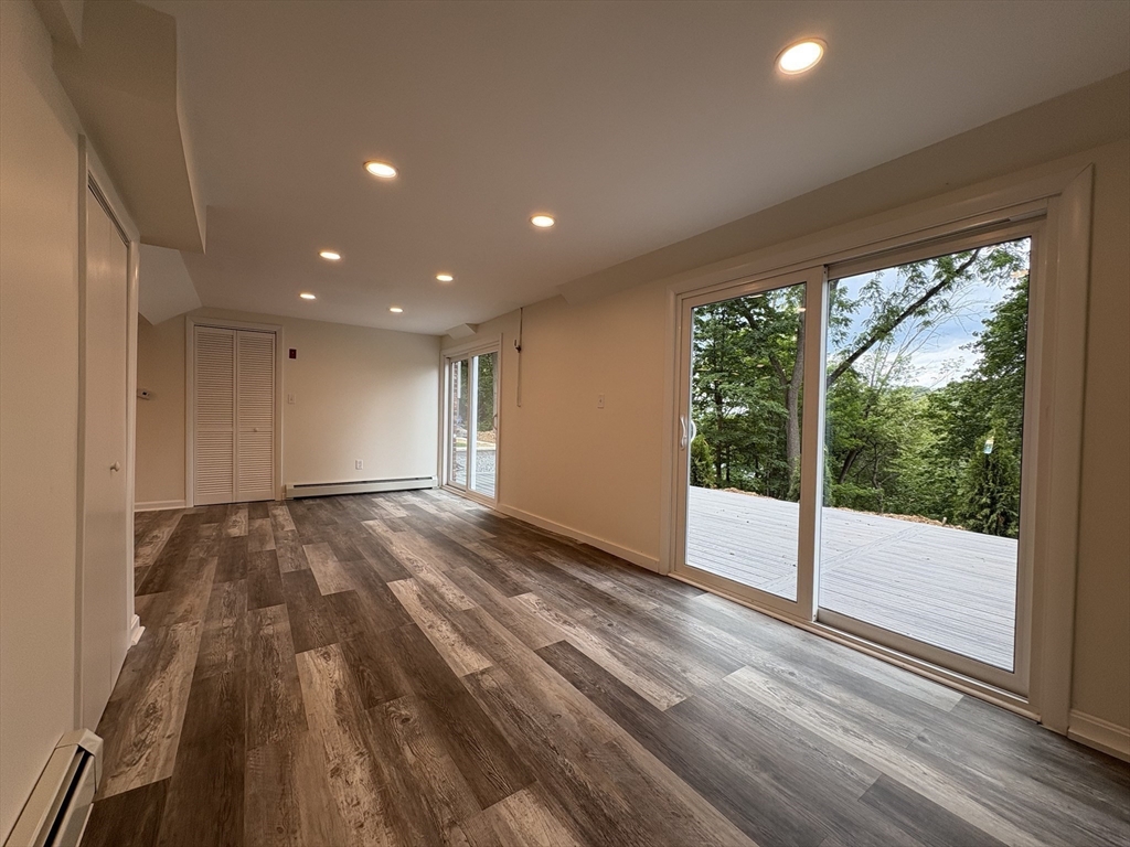 Lowell, Massachusetts, 01852, United States, 4 Bedrooms Bedrooms, ,3 BathroomsBathrooms,Residential,For Sale,1885634