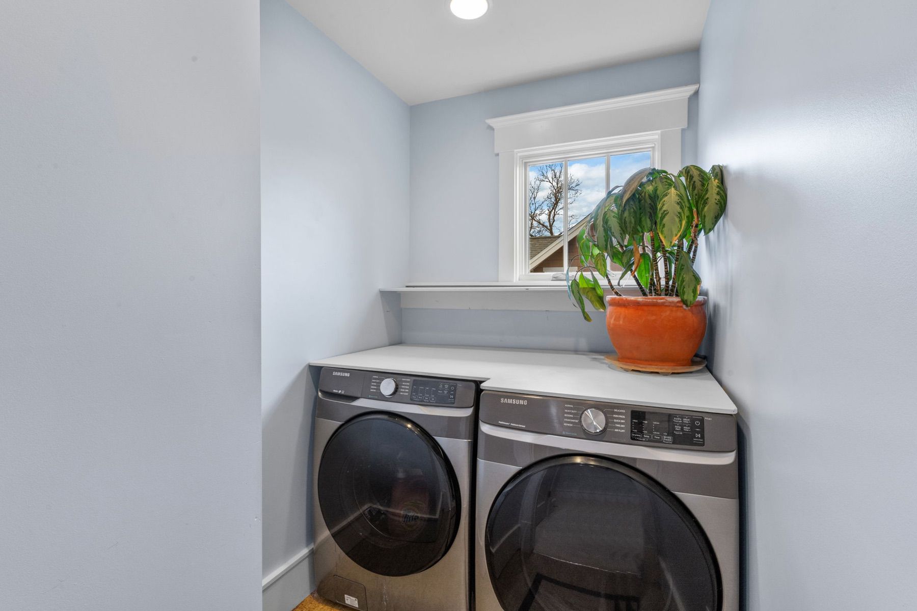  810 S Willson Ave - 物件實景