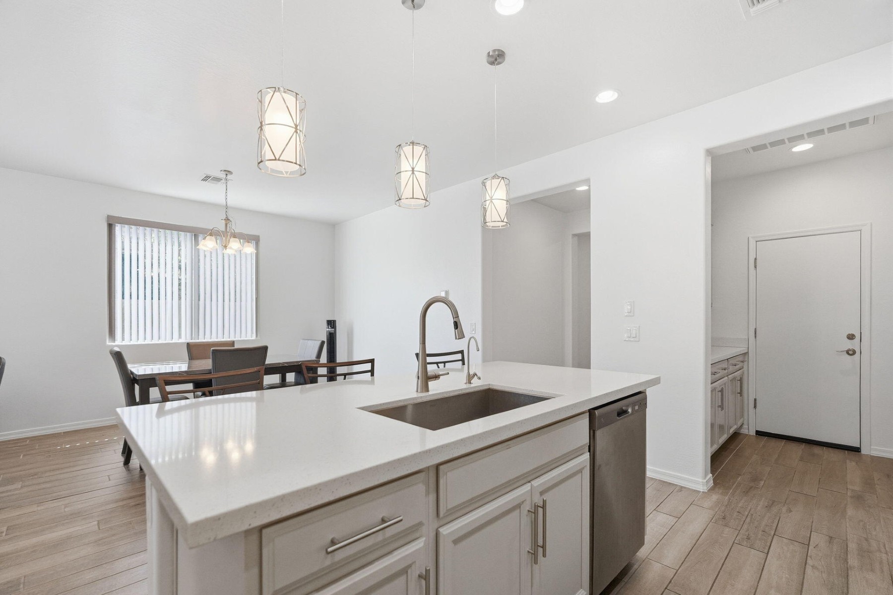  12844 W Tuckey Lane¦Glendale, AZ - 物件實景