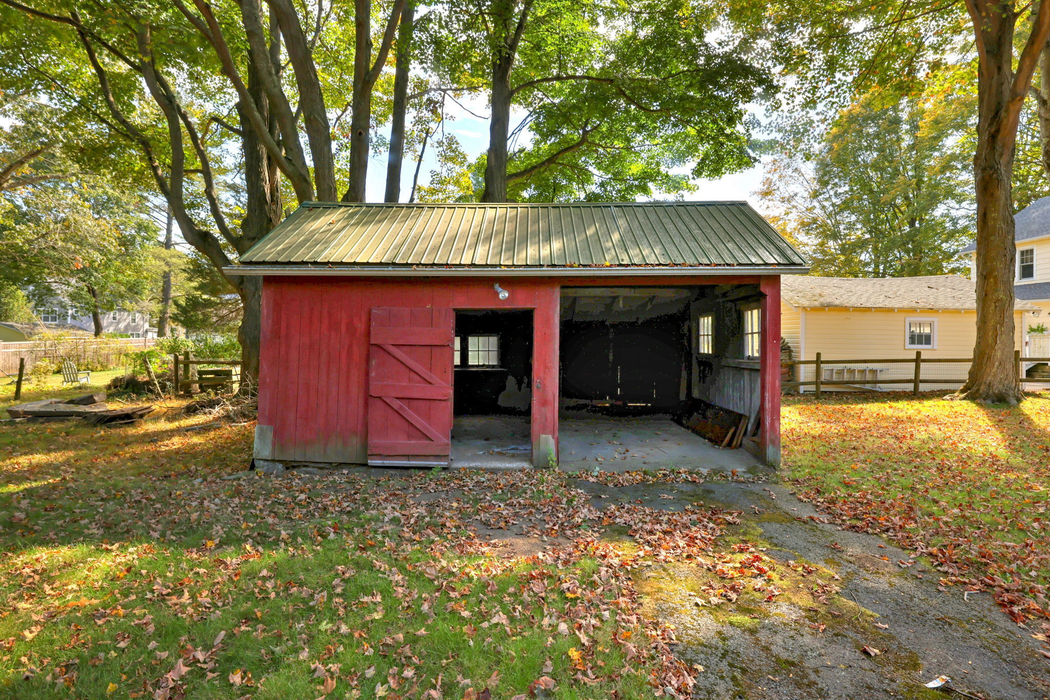 Madison, Connecticut, 06443, United States, 3 Bedrooms Bedrooms, ,1 BathroomBathrooms,Residential,For Sale,1989641