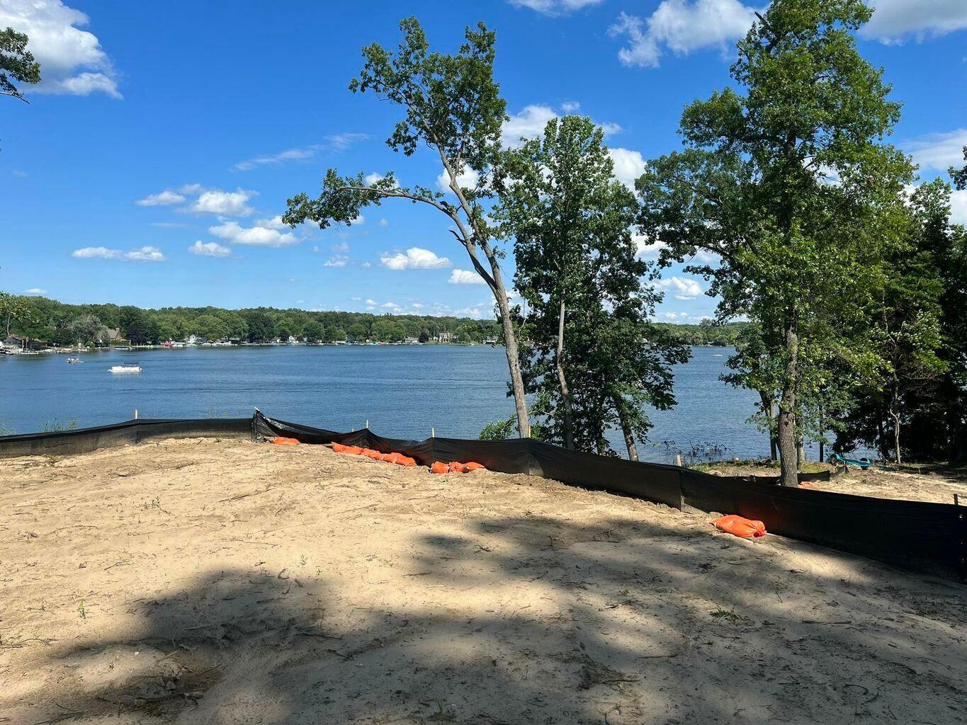 Grass Lake, Michigan, 49240, United States, 2 Bedrooms Bedrooms, ,2 BathroomsBathrooms,Residential,For Sale,2009082