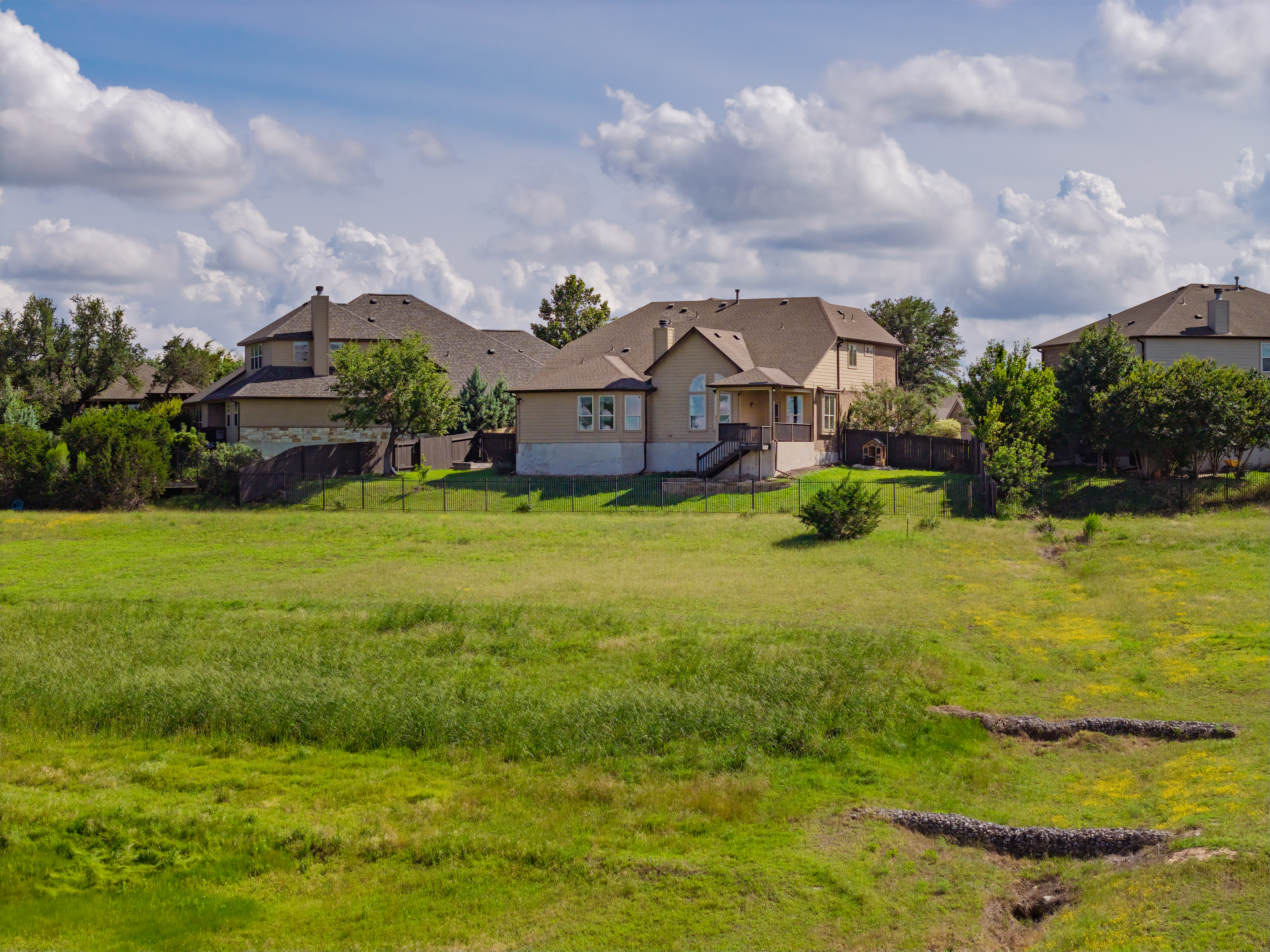  700 Ledge Stone Drive, Austin, TX 78737 - 物件實景