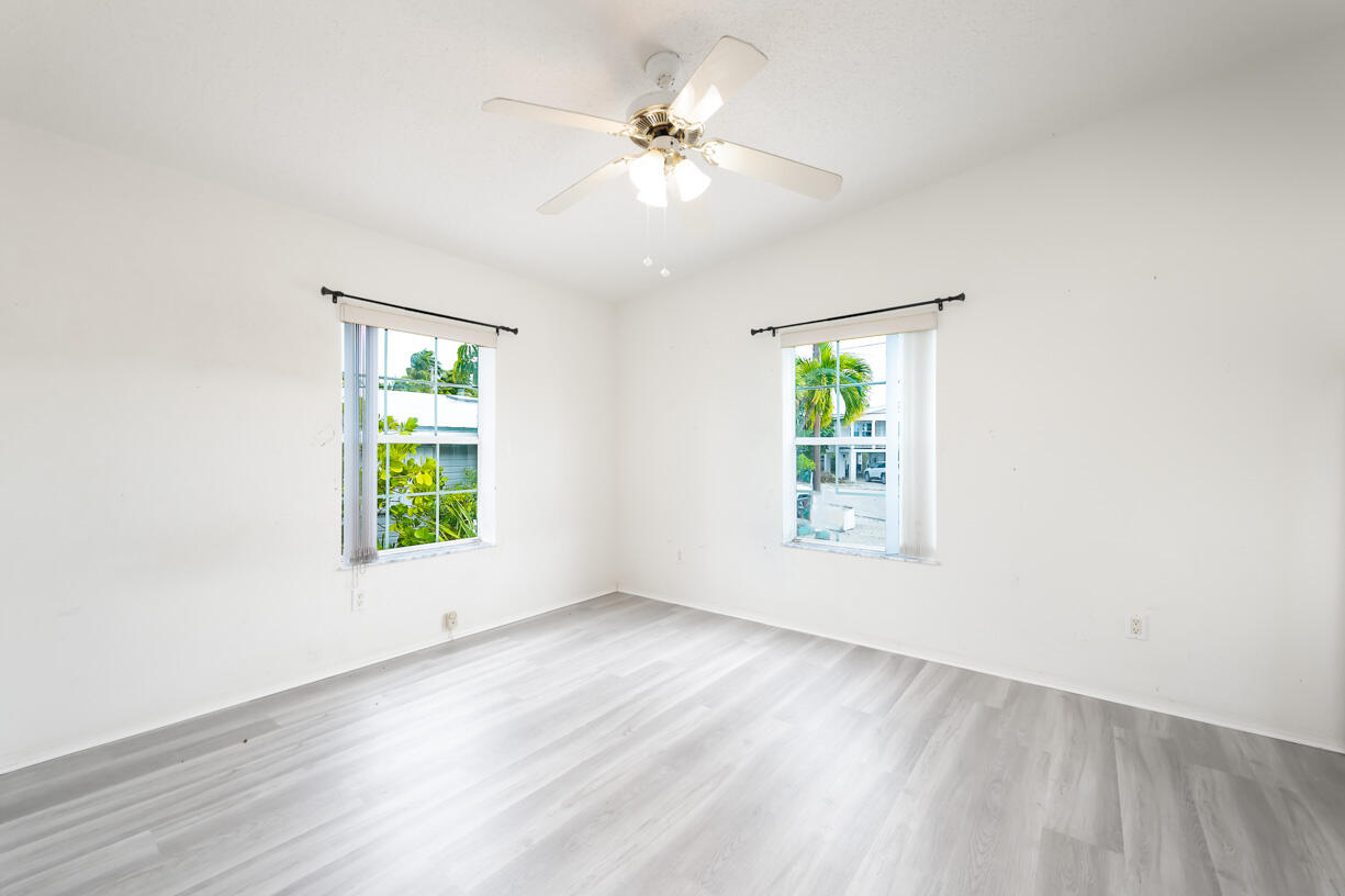 Geiger Key, Florida, 33040, United States, 4 Bedrooms Bedrooms, ,2 BathroomsBathrooms,Residential,For Sale,1837385