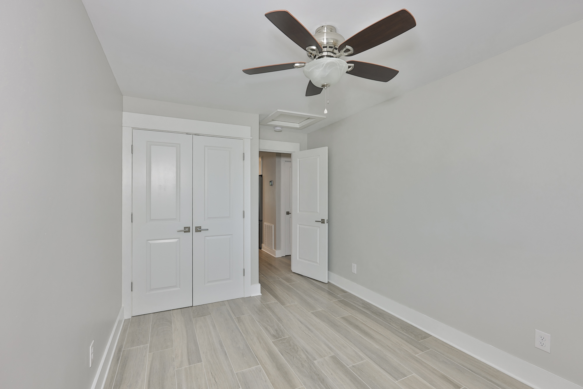 Tampa, Florida, 33616, United States, 3 Bedrooms Bedrooms, ,2 BathroomsBathrooms,Residential,For Sale,2009255