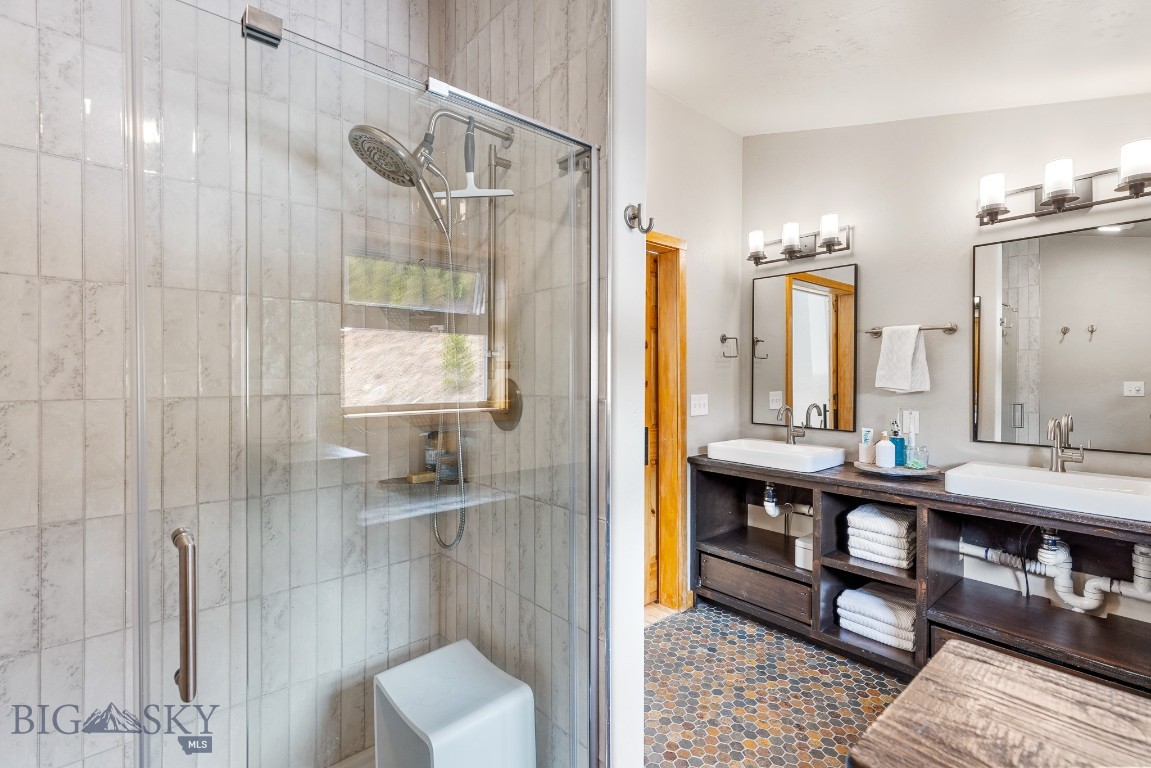 Bozeman, Montana, 59715, United States, 4 Bedrooms Bedrooms, ,5 BathroomsBathrooms,Residential,For Sale,1794934
