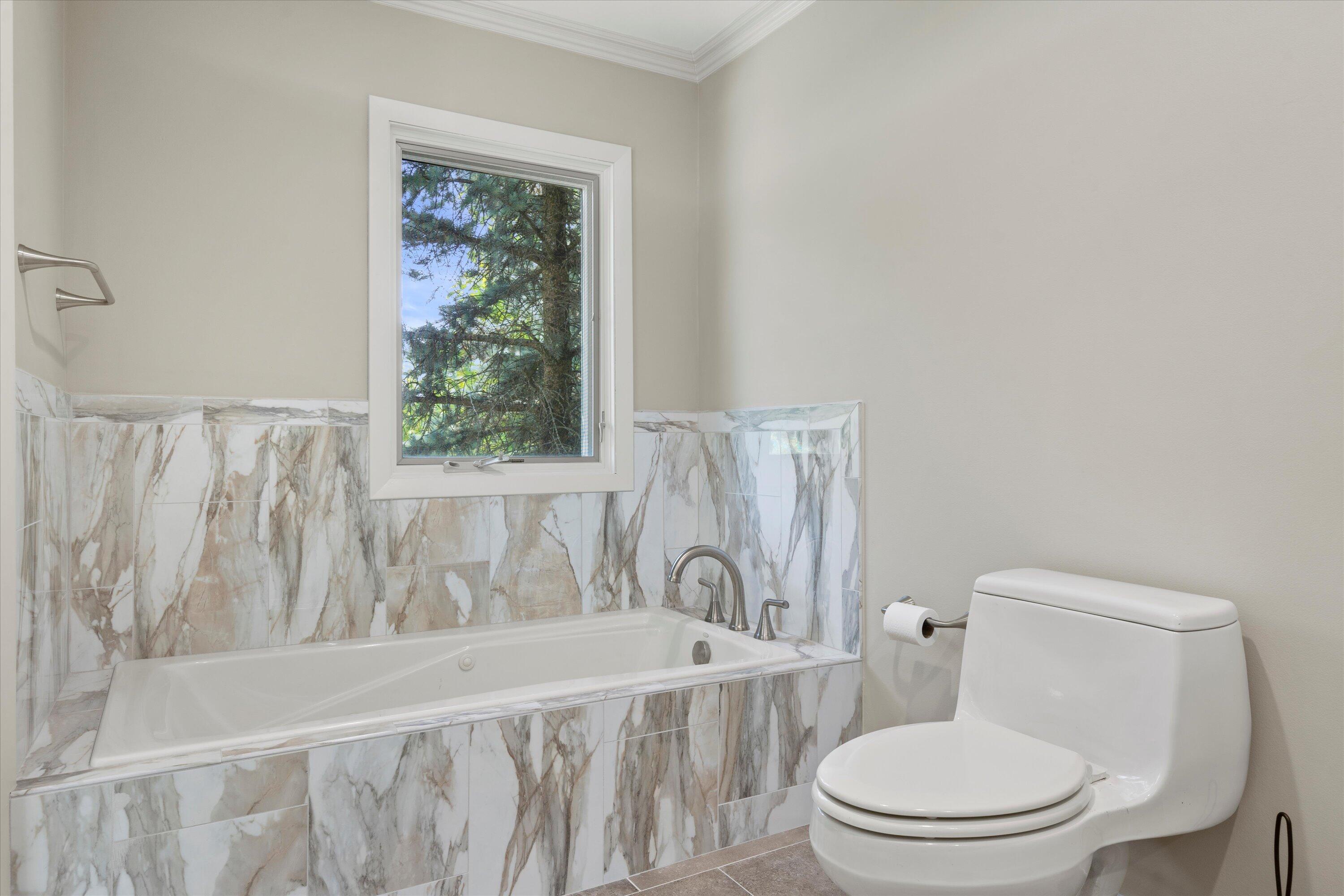 Lisbon, Wisconsin, 53089, United States, 4 Bedrooms Bedrooms, ,5 BathroomsBathrooms,Residential,For Sale,1868566