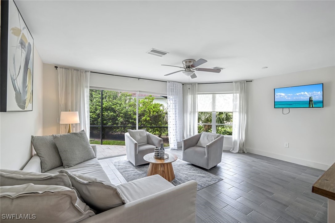 Cape Coral, Florida, 33914, United States, 5 Bedrooms Bedrooms, ,4 BathroomsBathrooms,Residential,For Sale,1980766