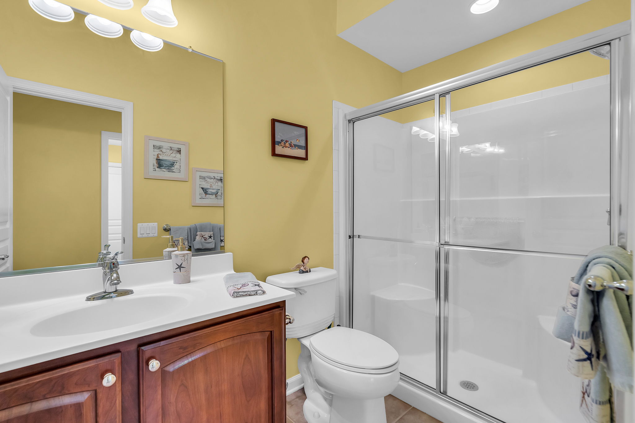  Lovely Reston Model in River Point - 物件實景