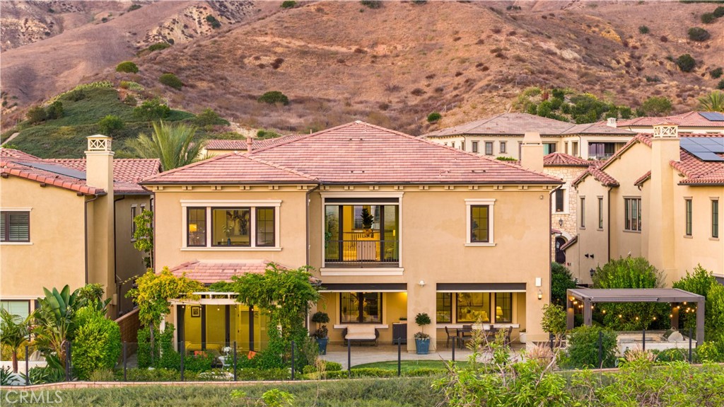 Irvine, California, 92602, United States, 5 Bedrooms Bedrooms, ,6 BathroomsBathrooms,Residential,For Sale,1982881